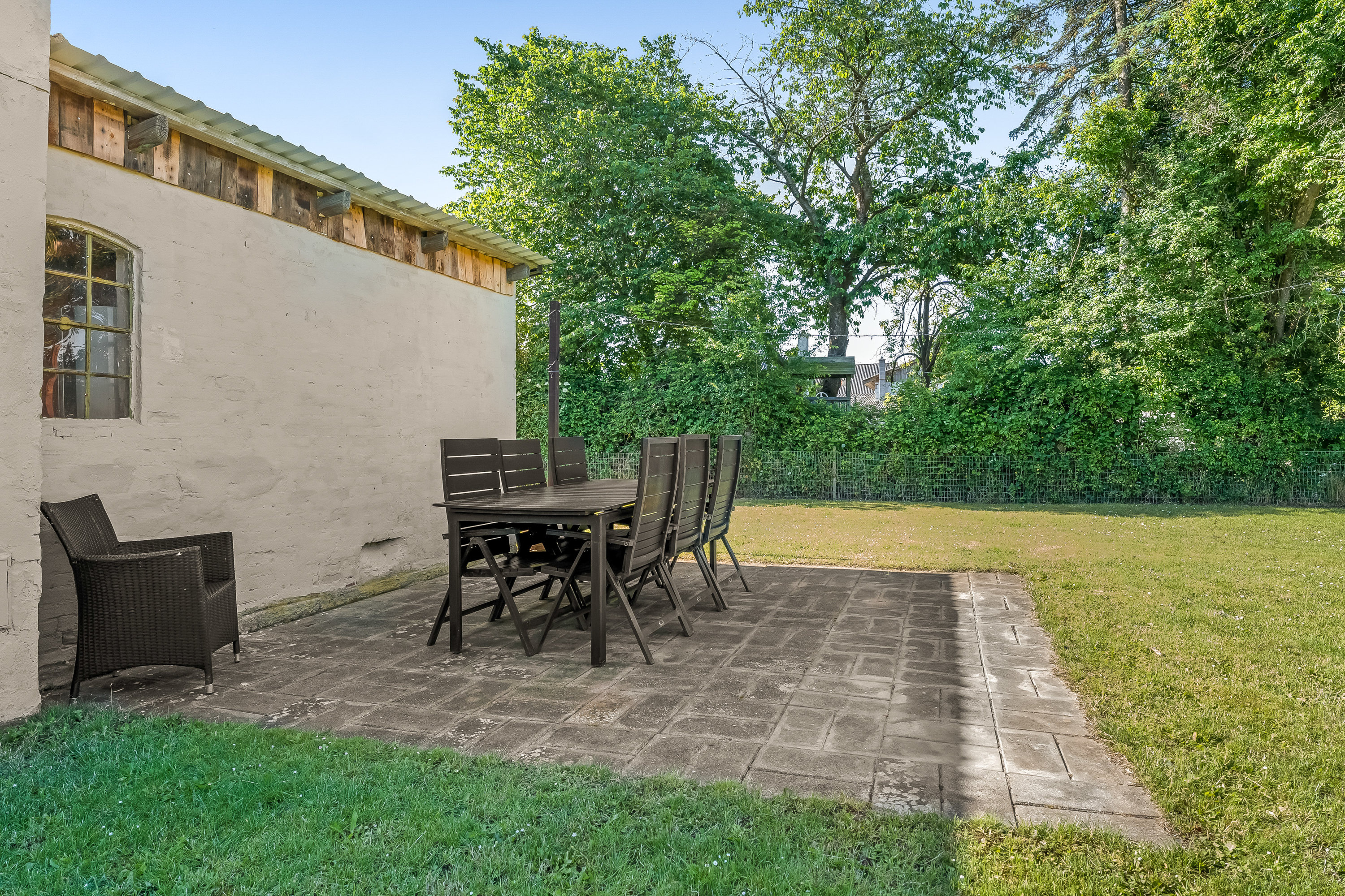 Fremhævet terrasse billede i fuldskærmstilstand. Billede af Nakskovvej 182, V Karleby, 4900 Nakskov