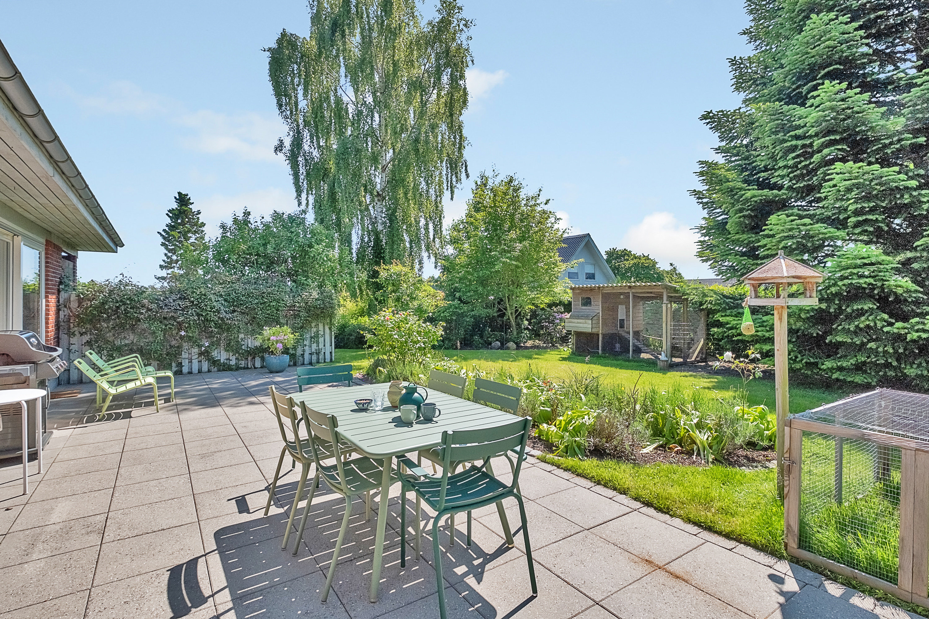 Fremhævet terrasse billede i fuldskærmstilstand. Billede af Rønnehaven 30, 8520 Lystrup