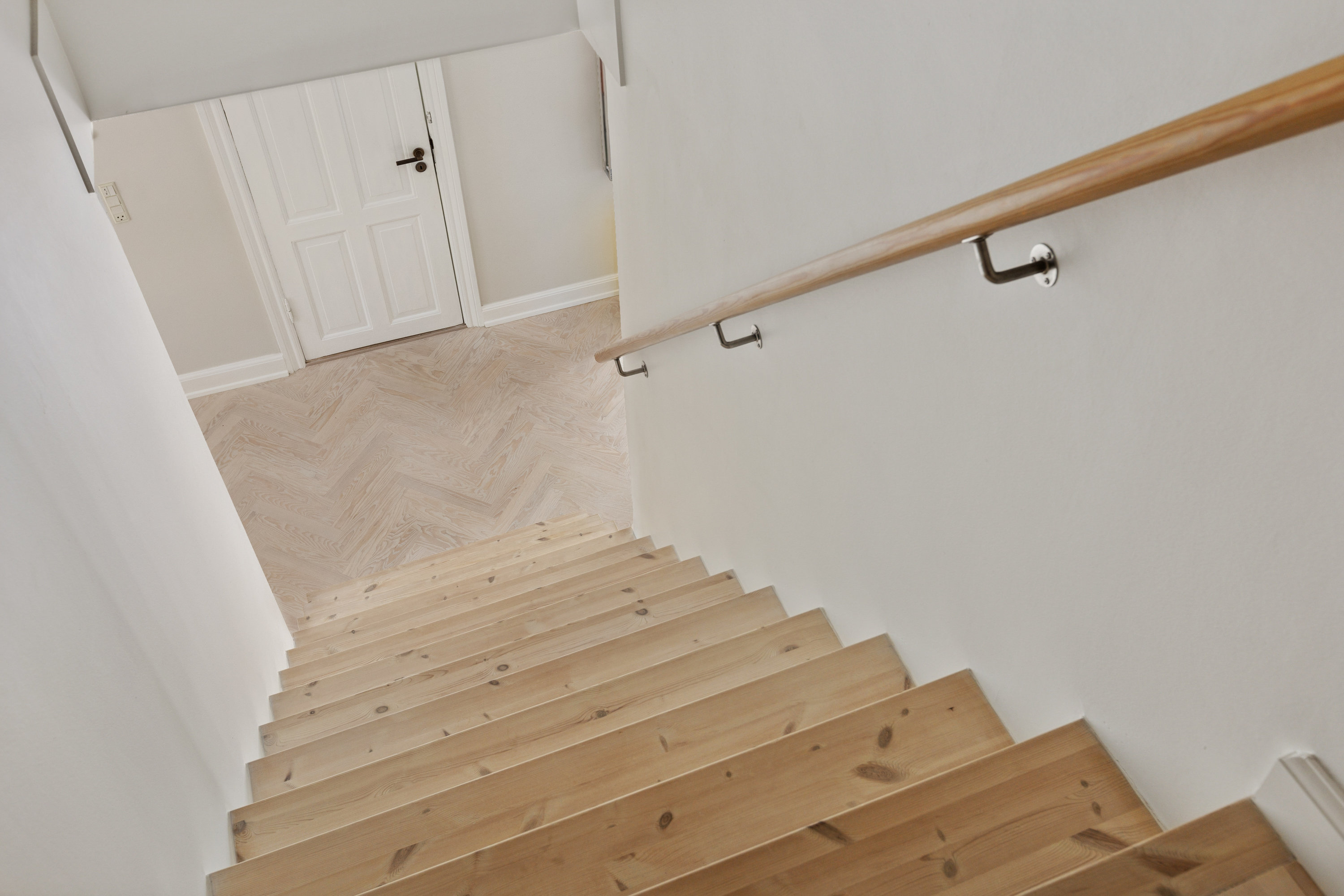 Fremhævet trappe billede i fuldskærmstilstand. Billede af Agedrupvej 9, Agedrup, 5320 Agedrup