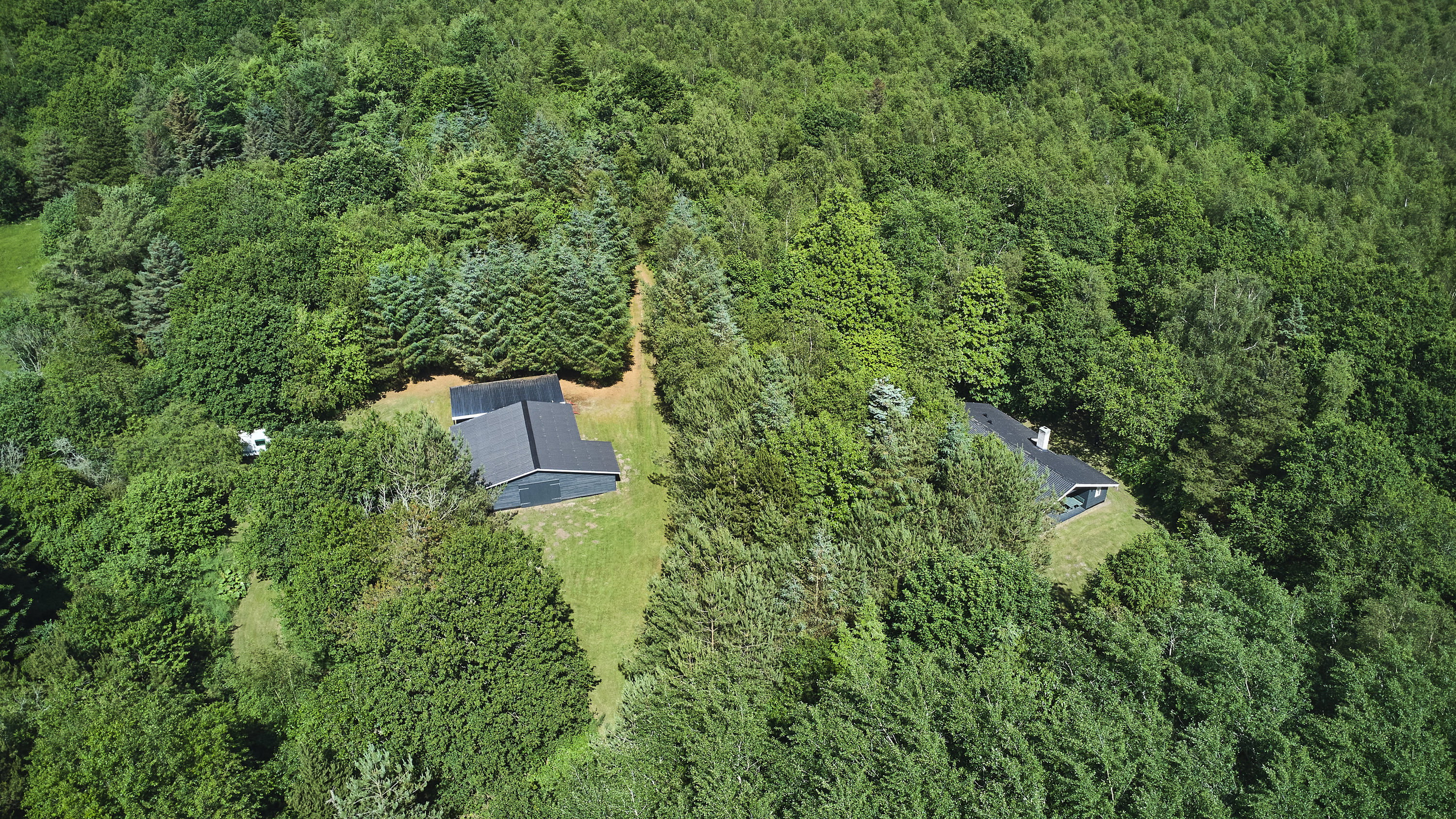 Fremhævet ejendommen billede i fuldskærmstilstand. Billede af Tingvej 42, Ulbjerg, 8832 Skals