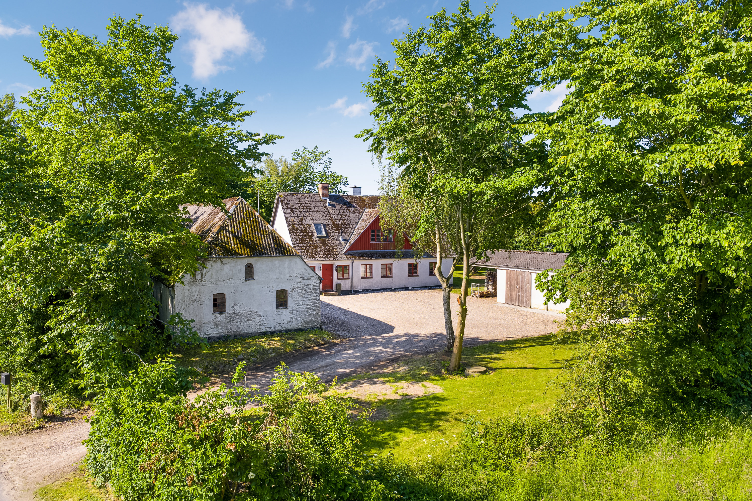 Miniaturebillede 1: udendørs. Billede af Radbyvej 7, Allested, 5672 Broby