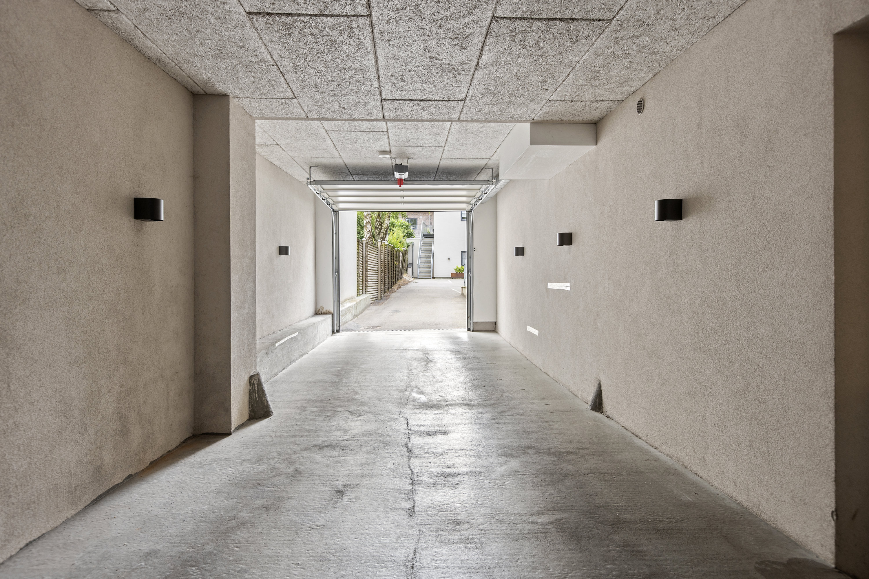 Fremhævet garage billede i fuldskærmstilstand. Billede af Oehlenschlægersgade 15C, 4200 Slagelse