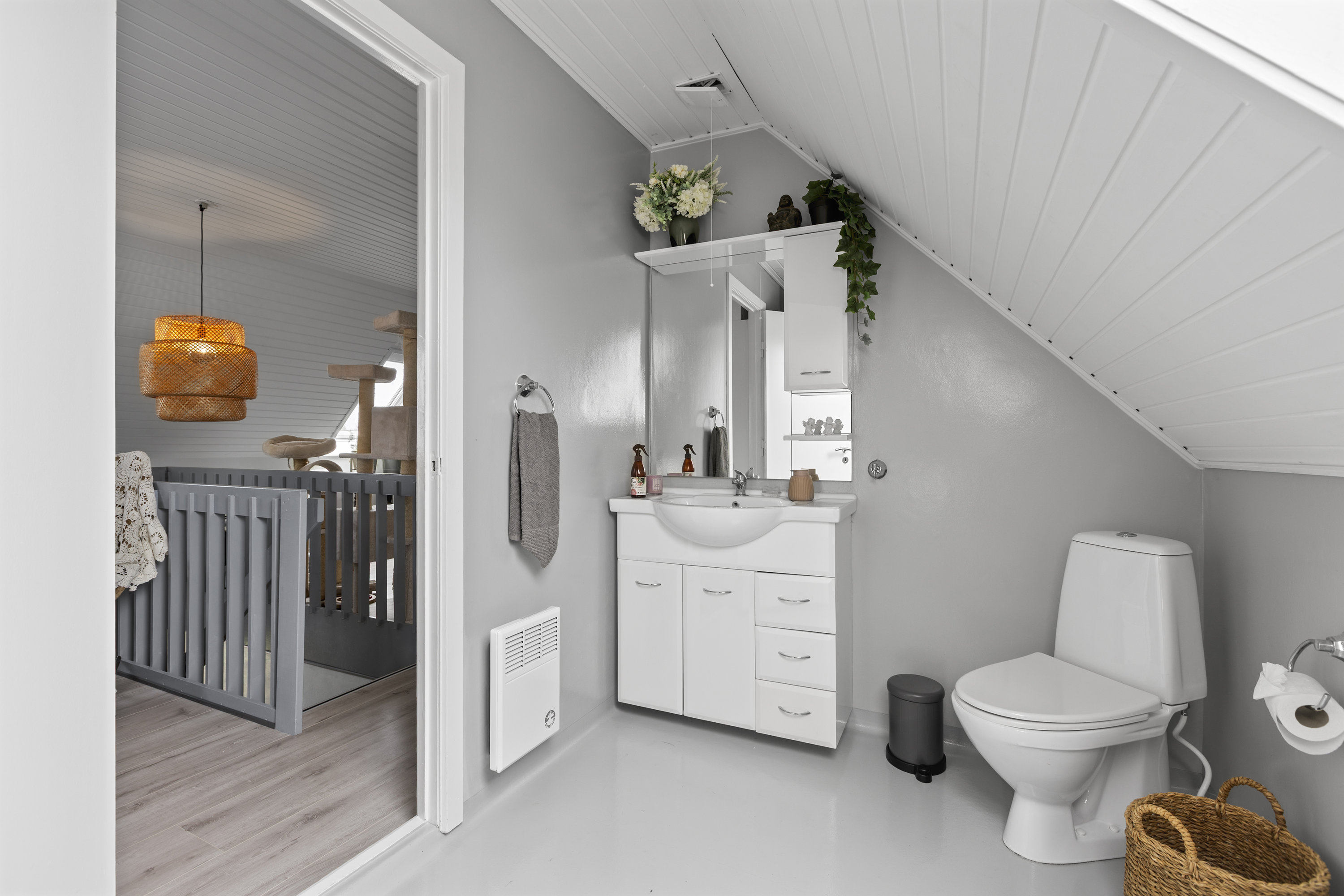 Fremhævet badeværelse billede i fuldskærmstilstand. Billede af Vangevej 23, 4400 Kalundborg