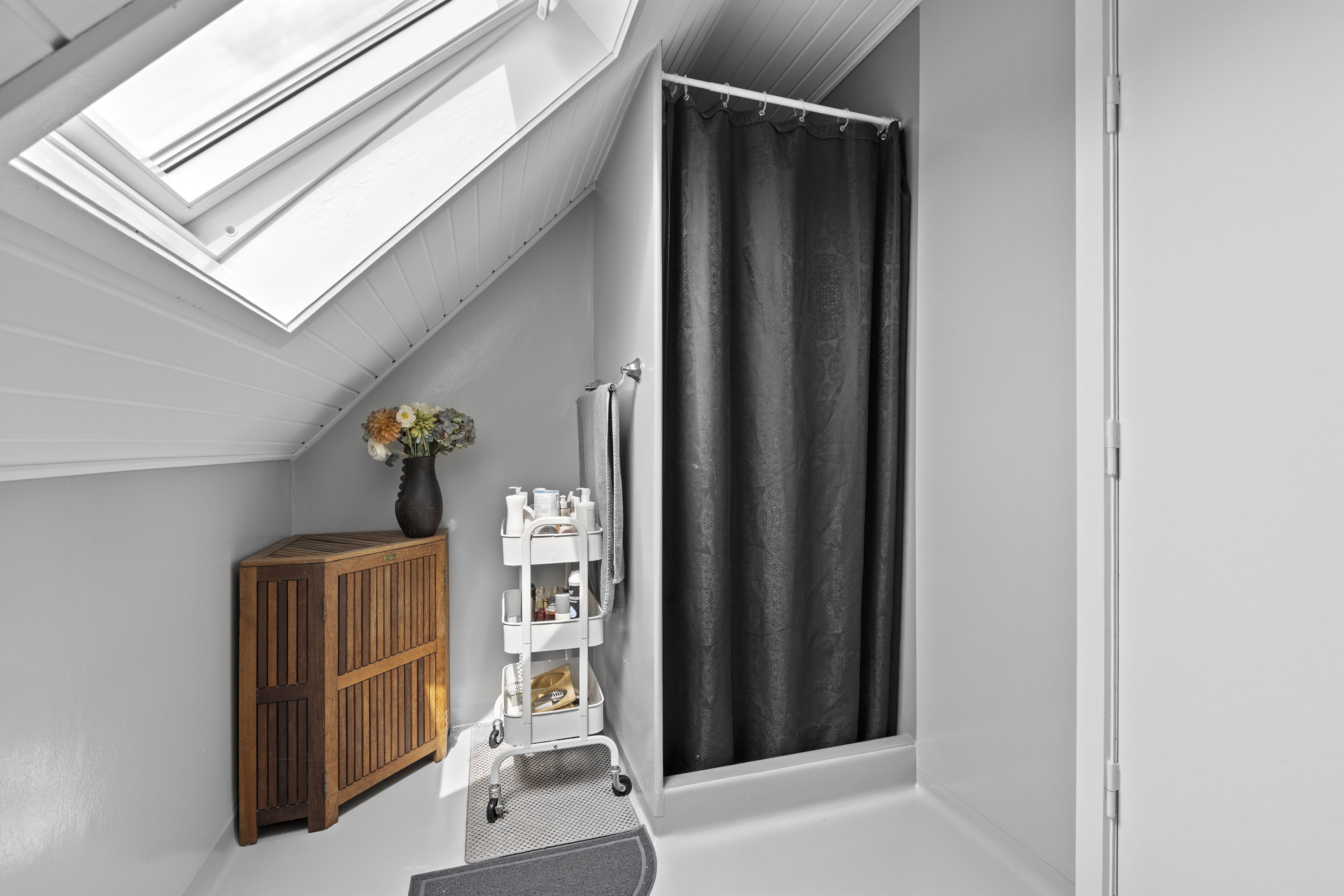 Fremhævet badeværelse billede i fuldskærmstilstand. Billede af Vangevej 23, 4400 Kalundborg