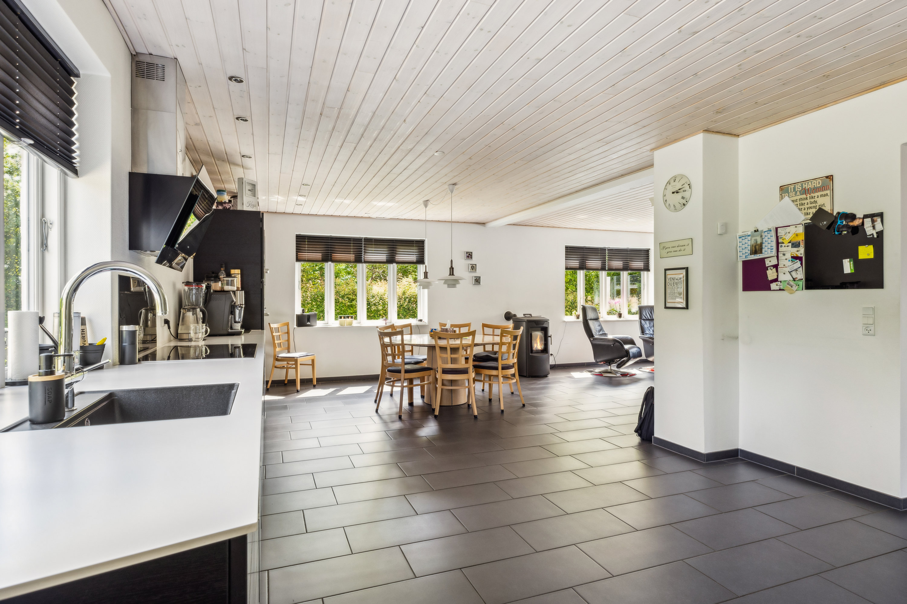 Miniaturebillede 1: køkken. Billede af Søndertoft 19, Kværs, 6300 Gråsten