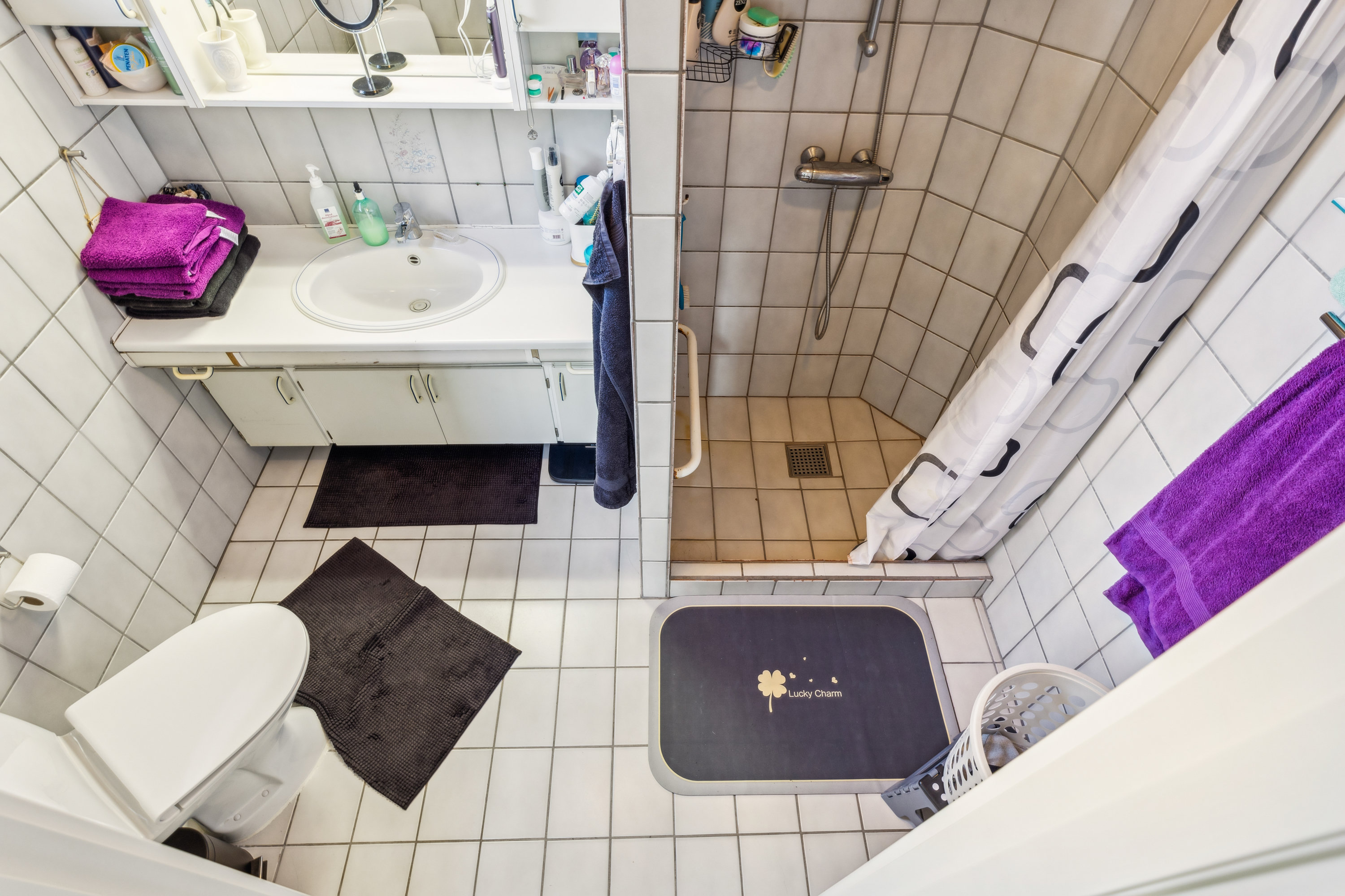 Fremhævet badeværelse billede i fuldskærmstilstand. Billede af Søndertoft 19, Kværs, 6300 Gråsten