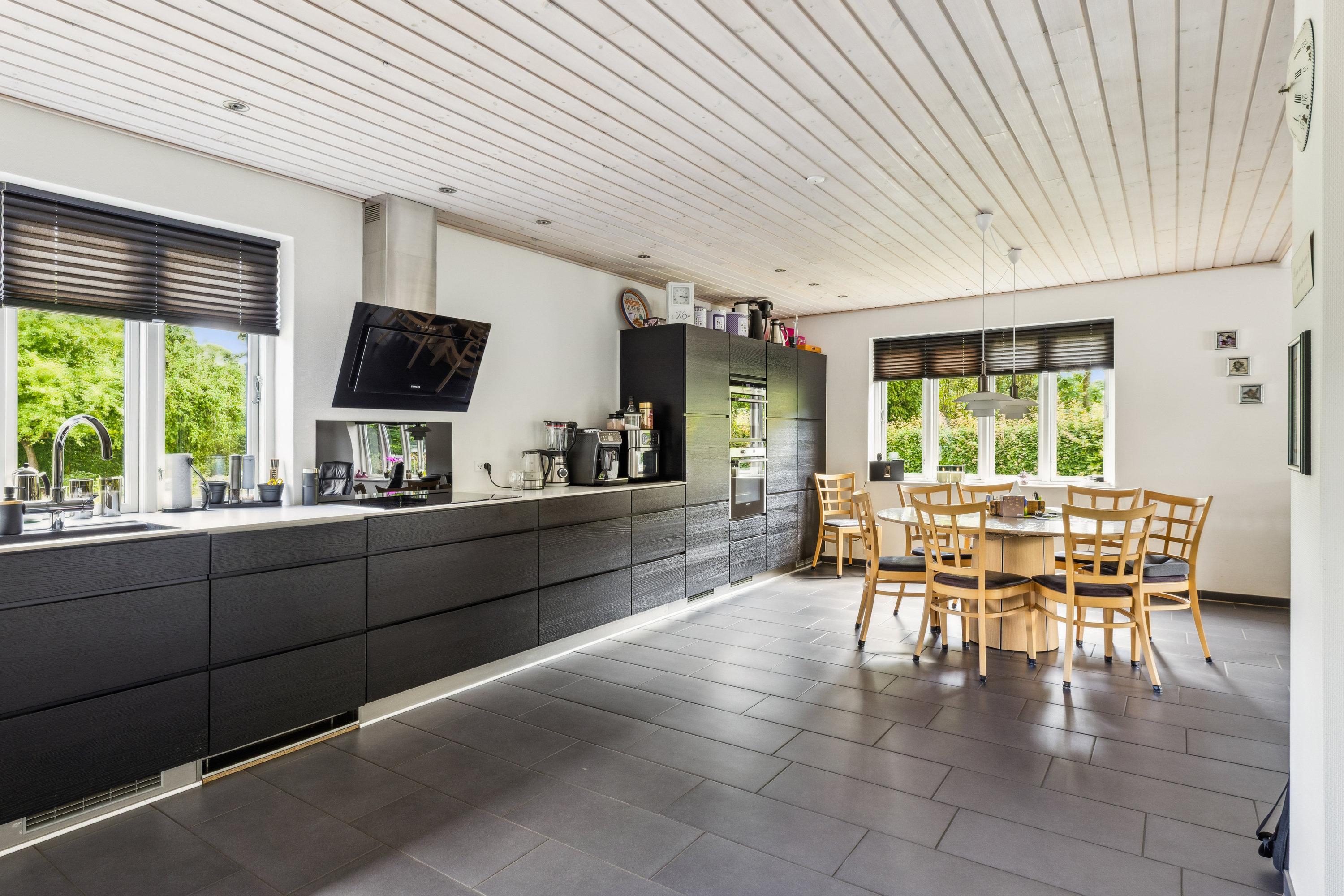 Miniaturebillede 2: køkken. Billede af Søndertoft 19, Kværs, 6300 Gråsten