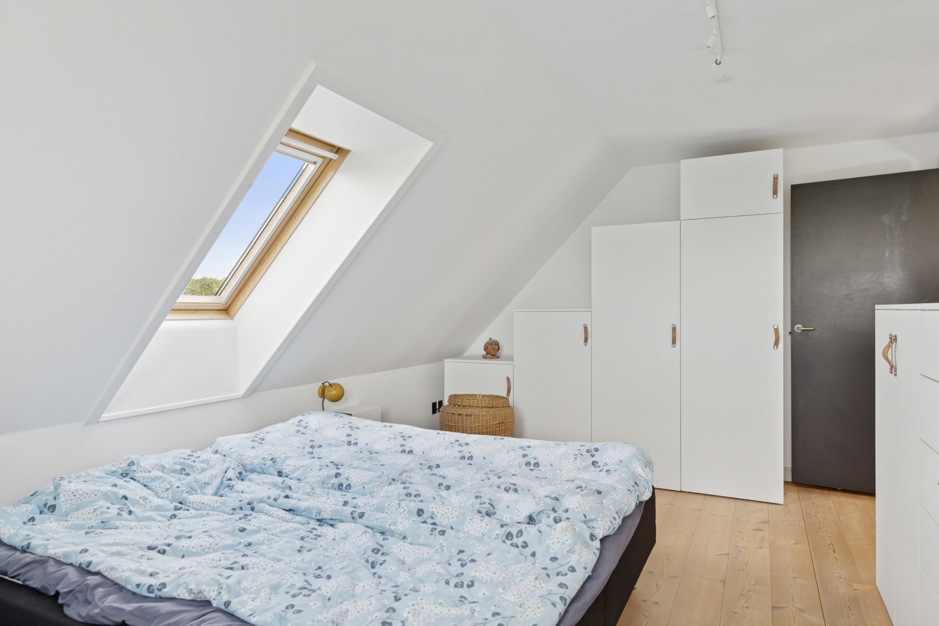 Fremhævet værelse billede i fuldskærmstilstand. Billede af Dyrehegnet 15, 6300 Gråsten