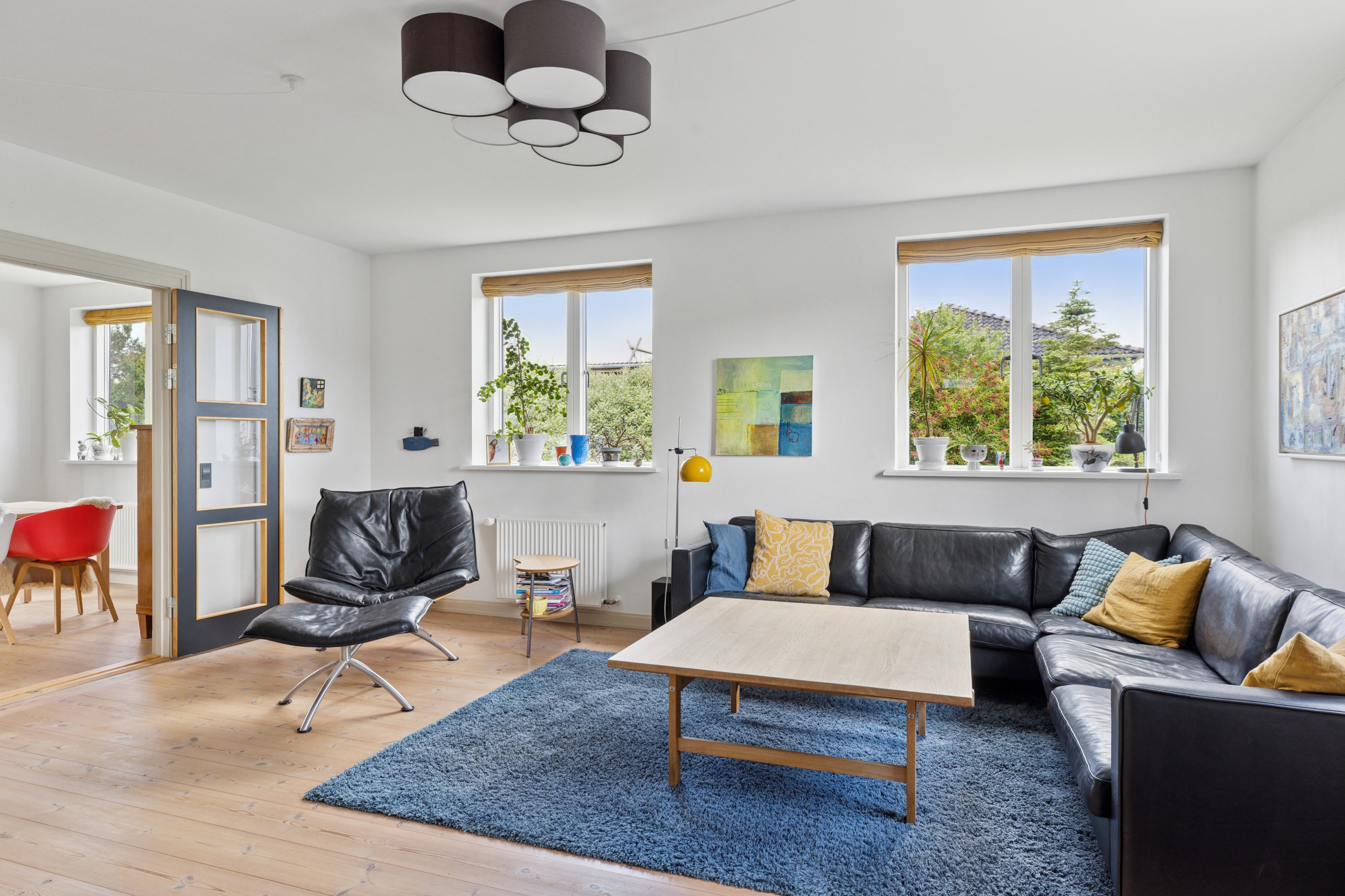 Fremhævet stue billede i fuldskærmstilstand. Billede af Dyrehegnet 15, 6300 Gråsten