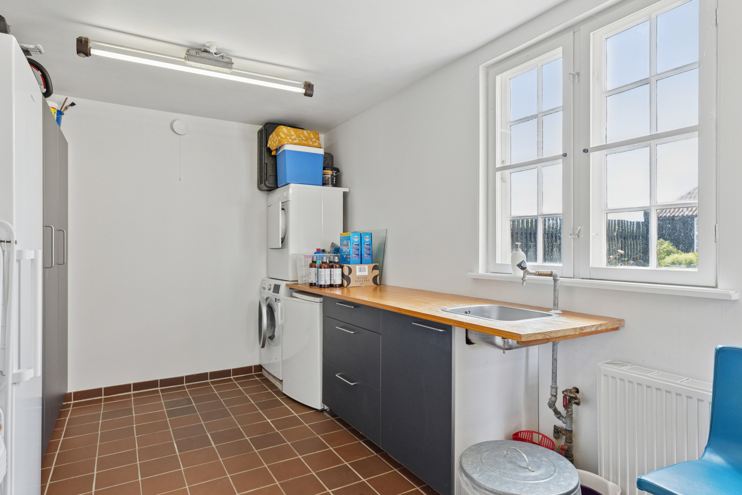 Fremhævet badeværelse billede i fuldskærmstilstand. Billede af Dyrehegnet 15, 6300 Gråsten