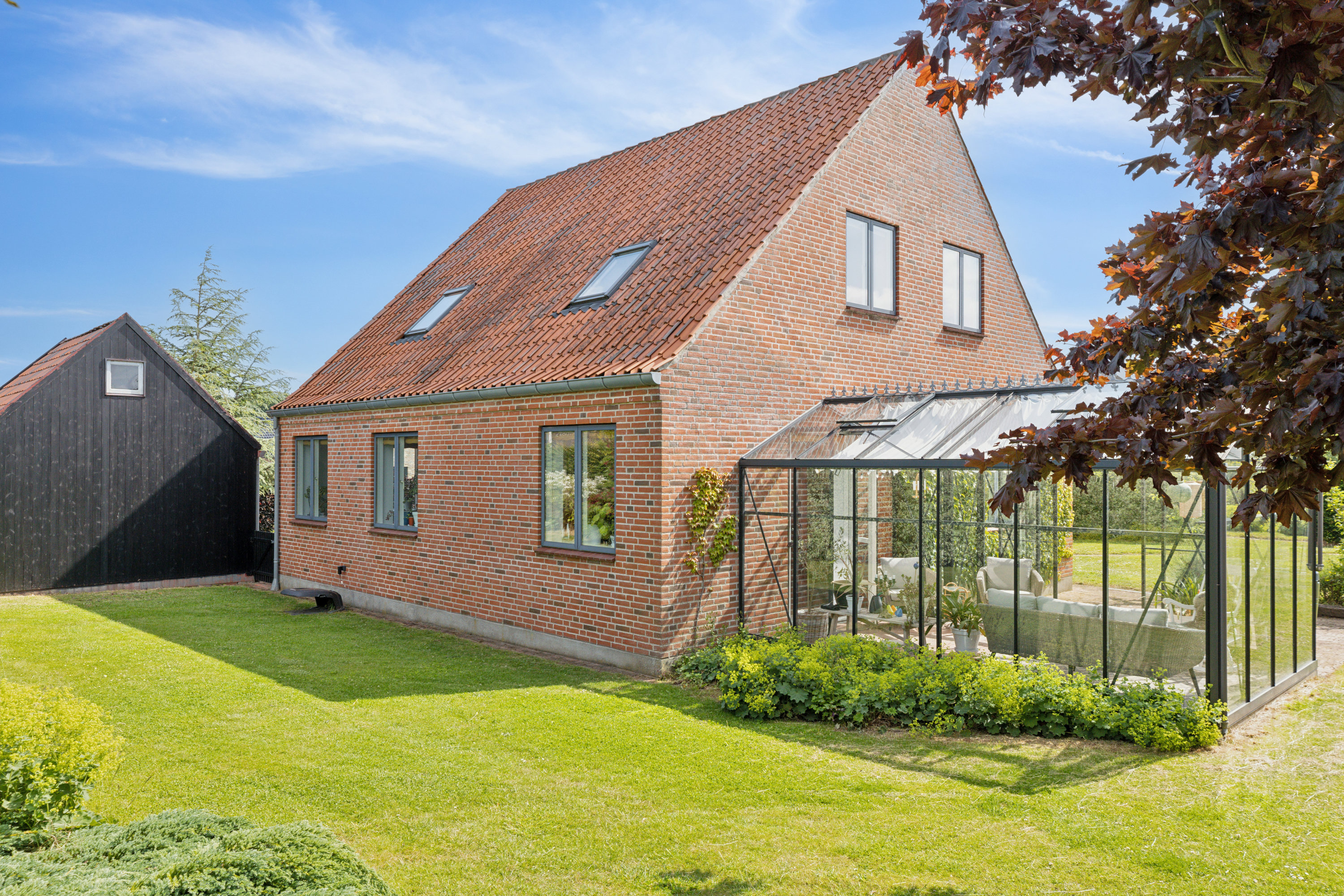 Miniaturebillede 1: ejendom 1. Billede af Dyrehegnet 15, 6300 Gråsten