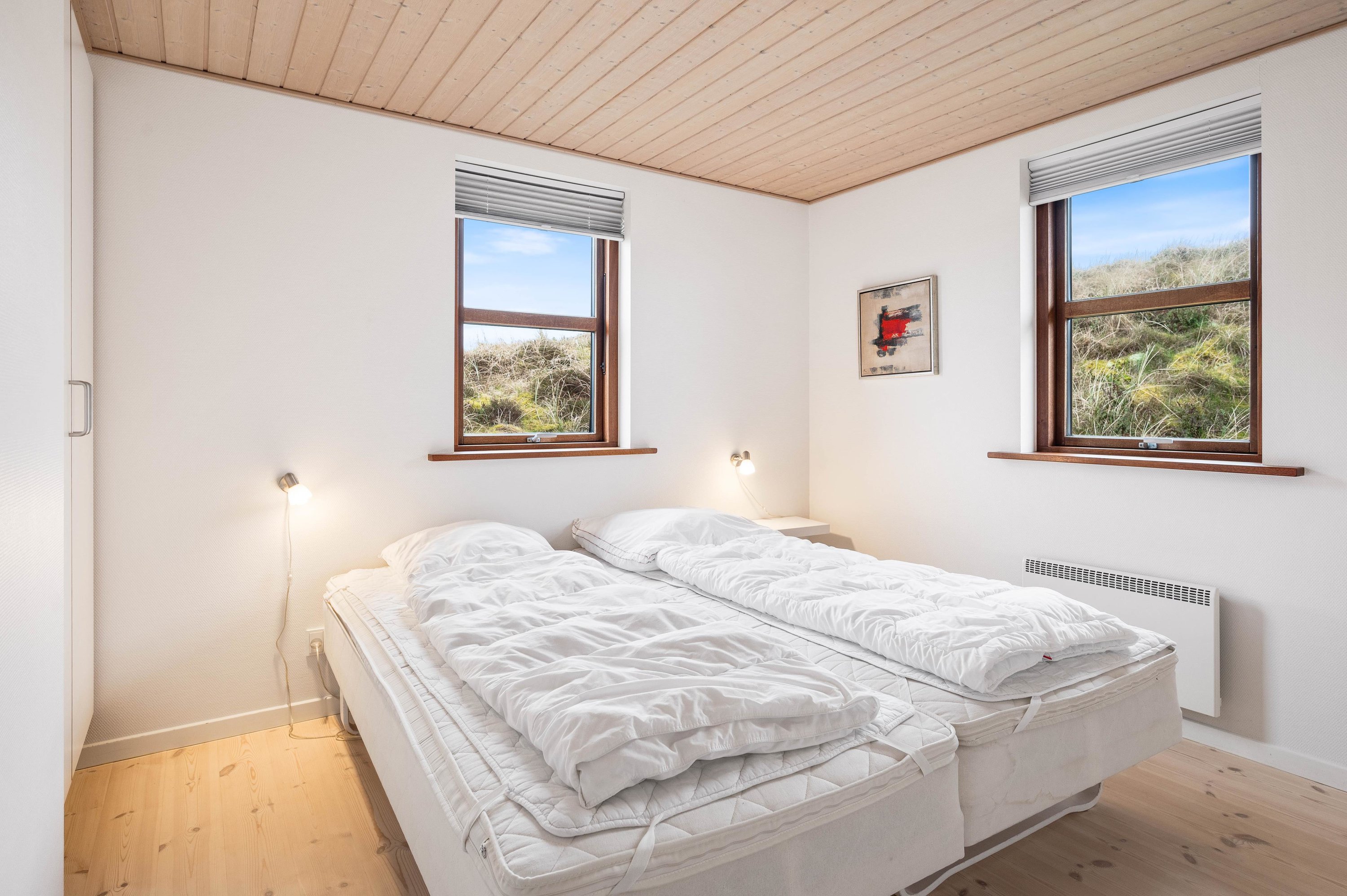 Fremhævet  billede i fuldskærmstilstand. Billede af Tornbjerrevej 10, Haurvig, 6960 Hvide Sande