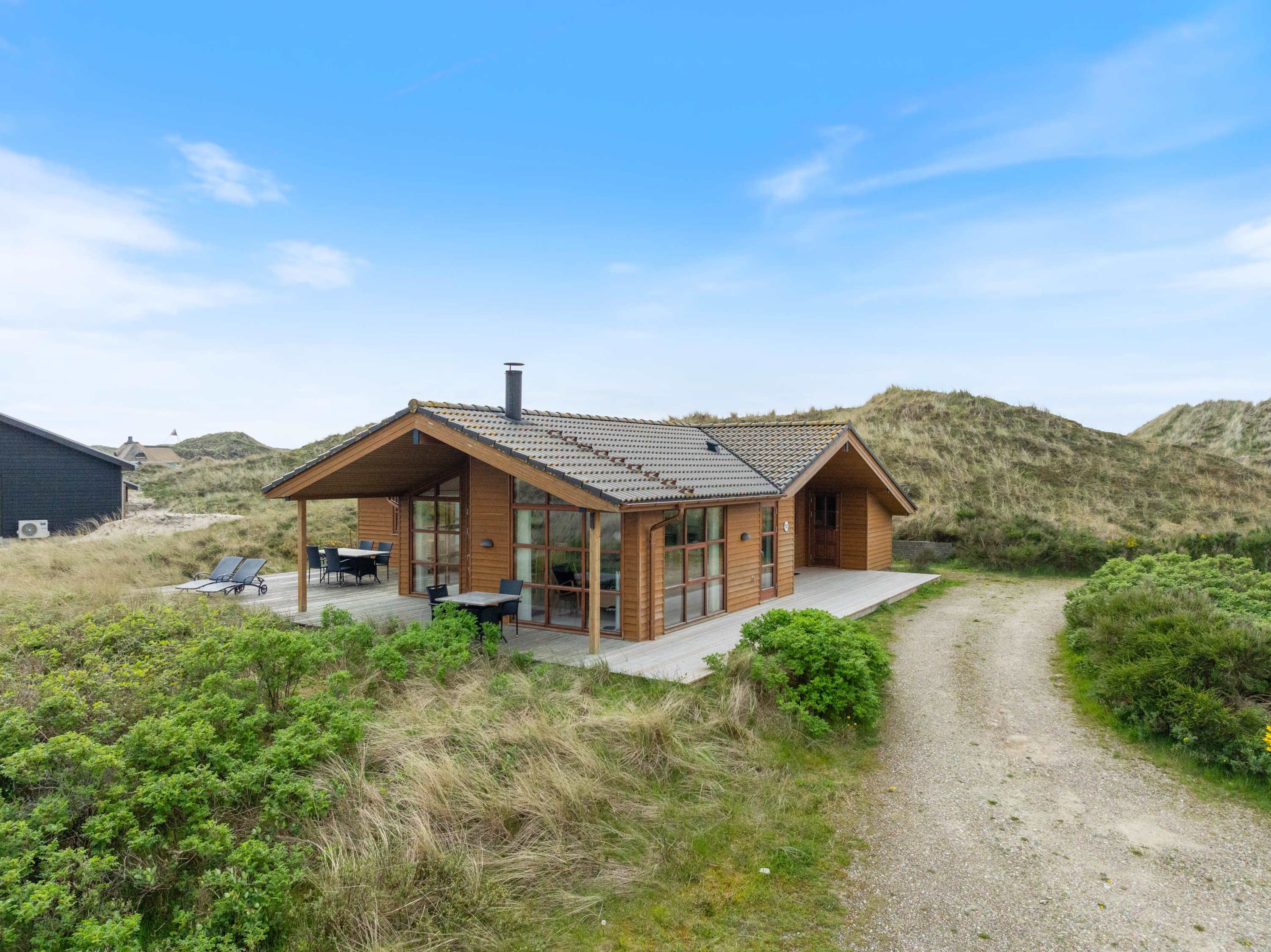 Miniaturebillede 2: . Billede af Tornbjerrevej 10, Haurvig, 6960 Hvide Sande