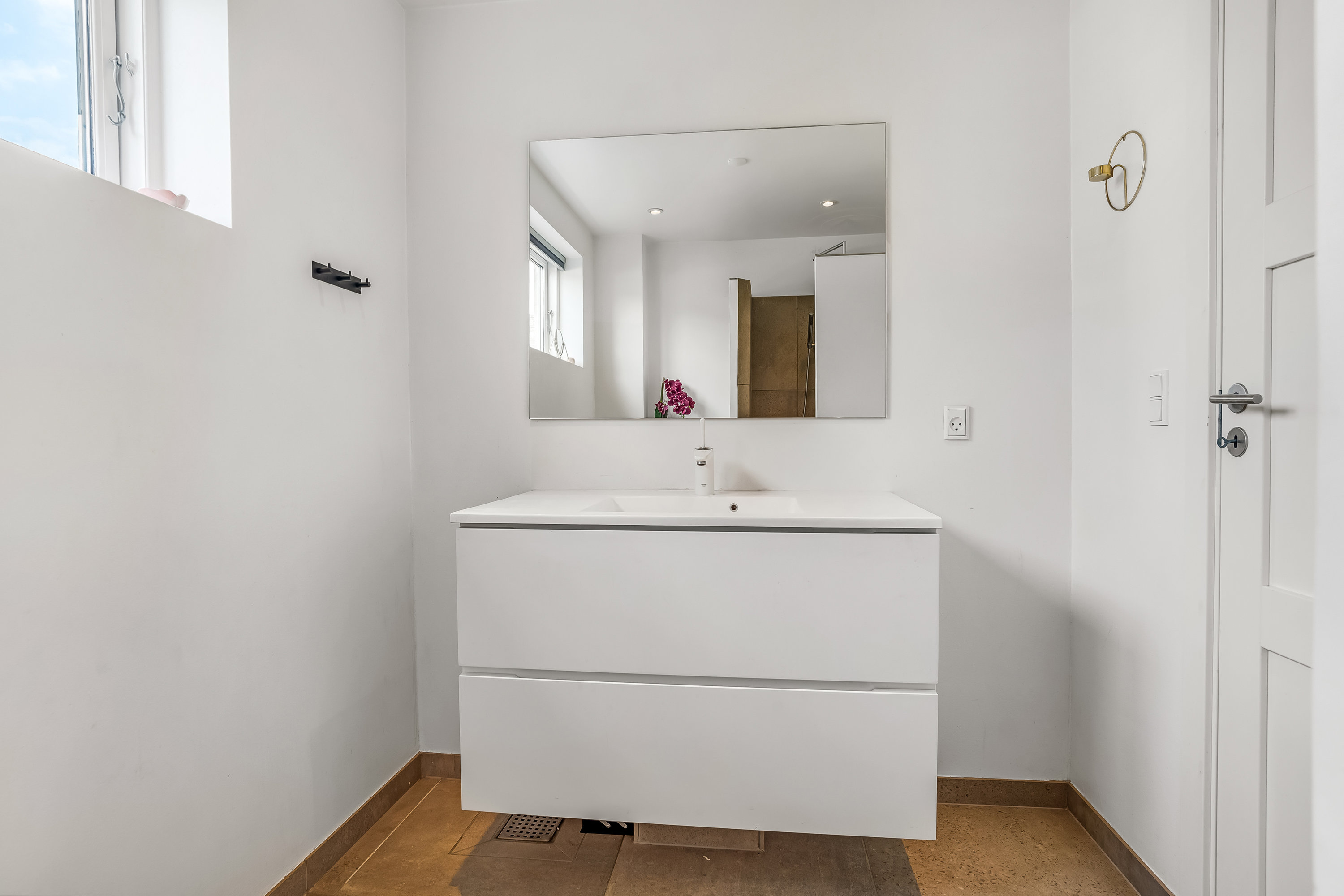 Fremhævet badeværelse billede i fuldskærmstilstand. Billede af Mysundevej 39, 7500 Holstebro