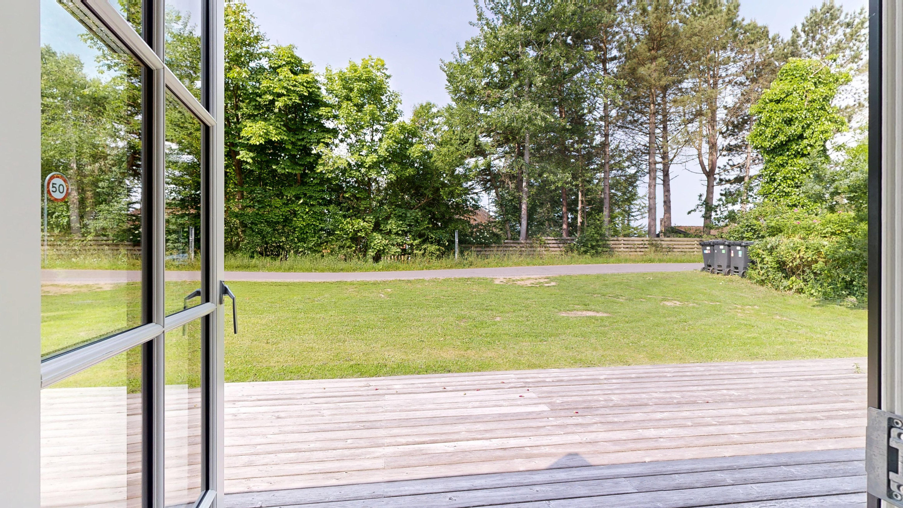 Fremhævet terrasse billede i fuldskærmstilstand. Billede af Vædebrovej 16, 8660 Skanderborg