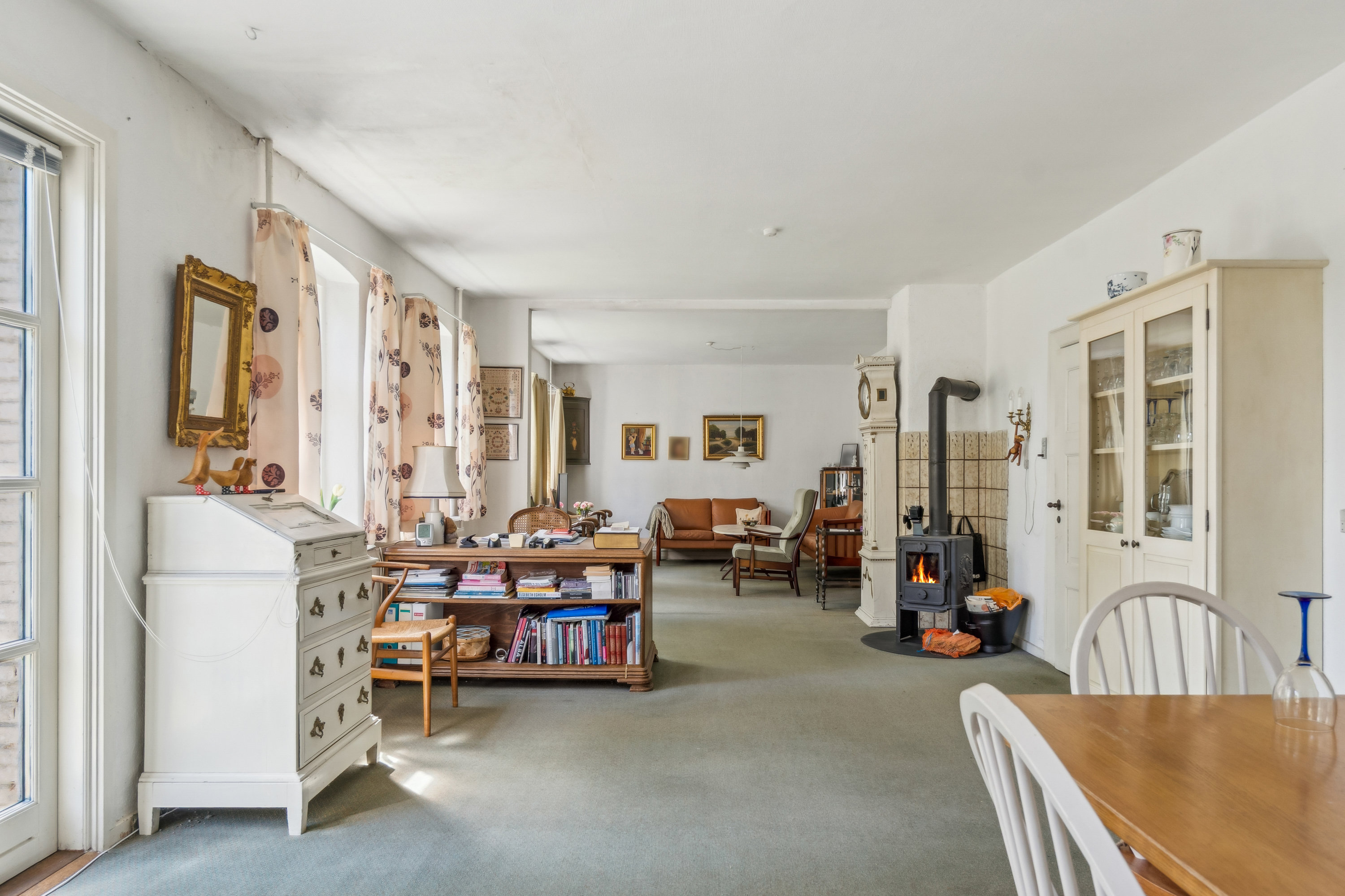 Fremhævet stue billede i fuldskærmstilstand. Billede af Vinde Helsingevej 38, 4281 Gørlev