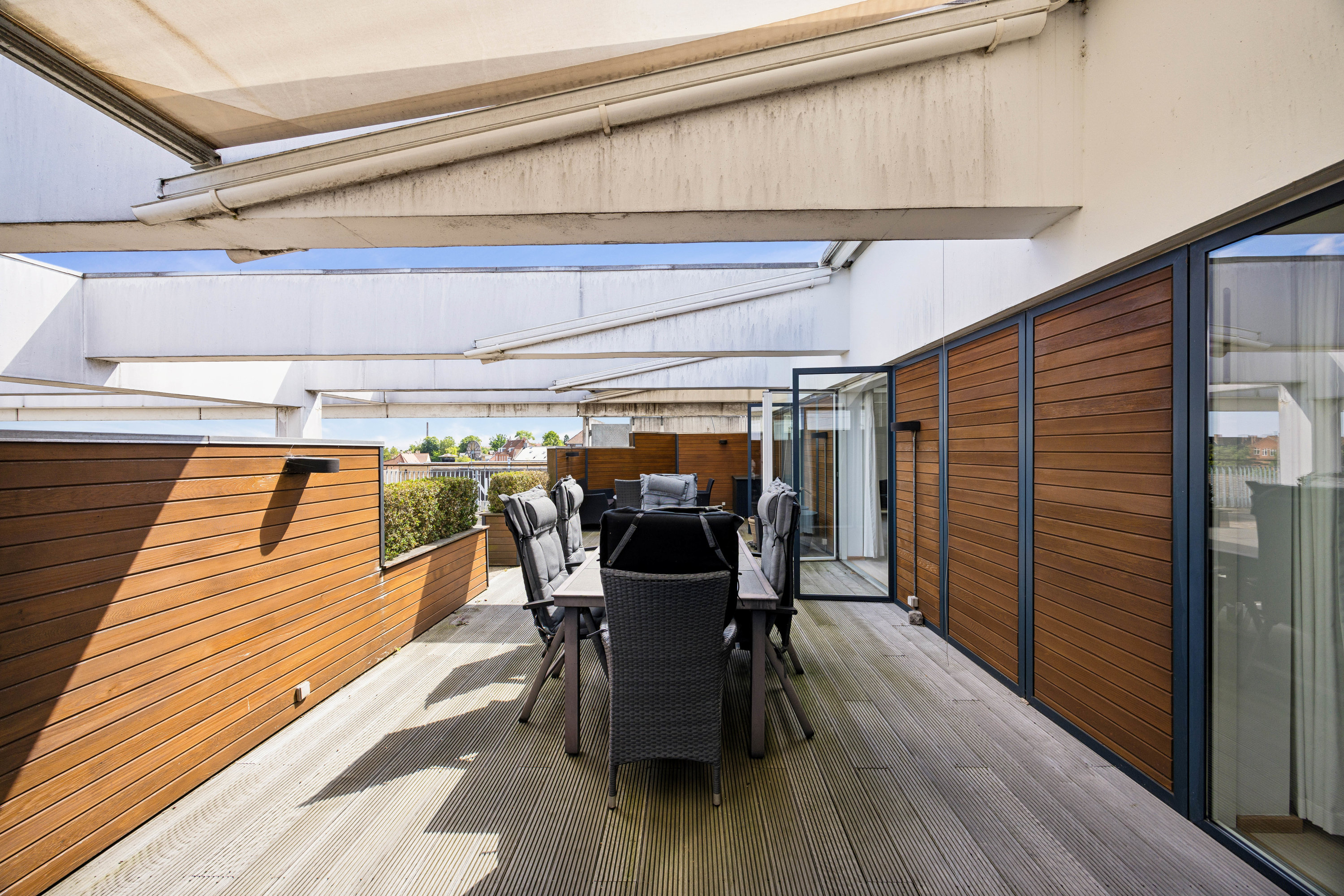 Fremhævet terrasse billede i fuldskærmstilstand. Billede af Gentoftegade 35, 2. 1., 2820 Gentofte