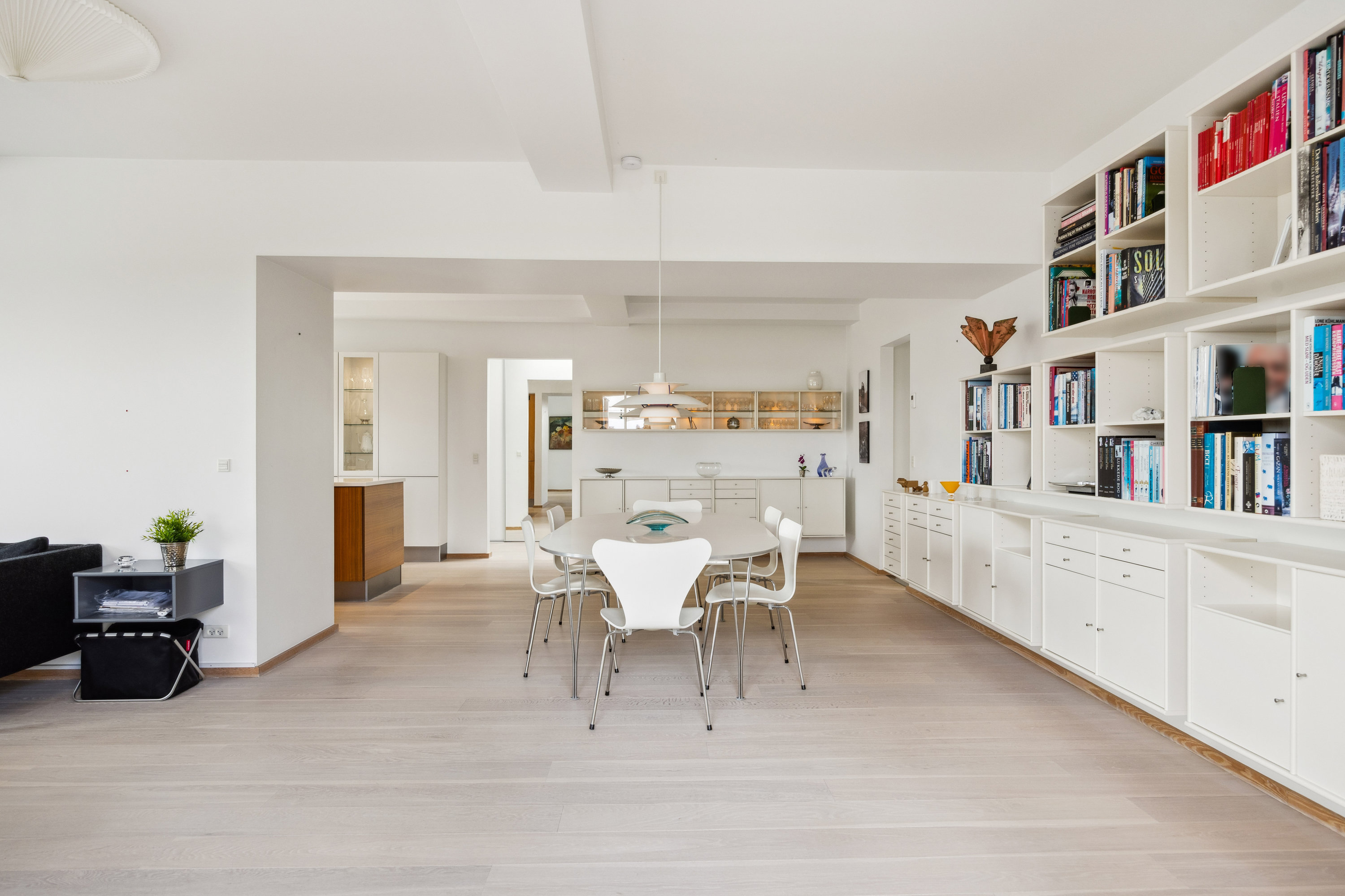 Miniaturebillede 1: stue. Billede af Gentoftegade 35, 2. 1., 2820 Gentofte