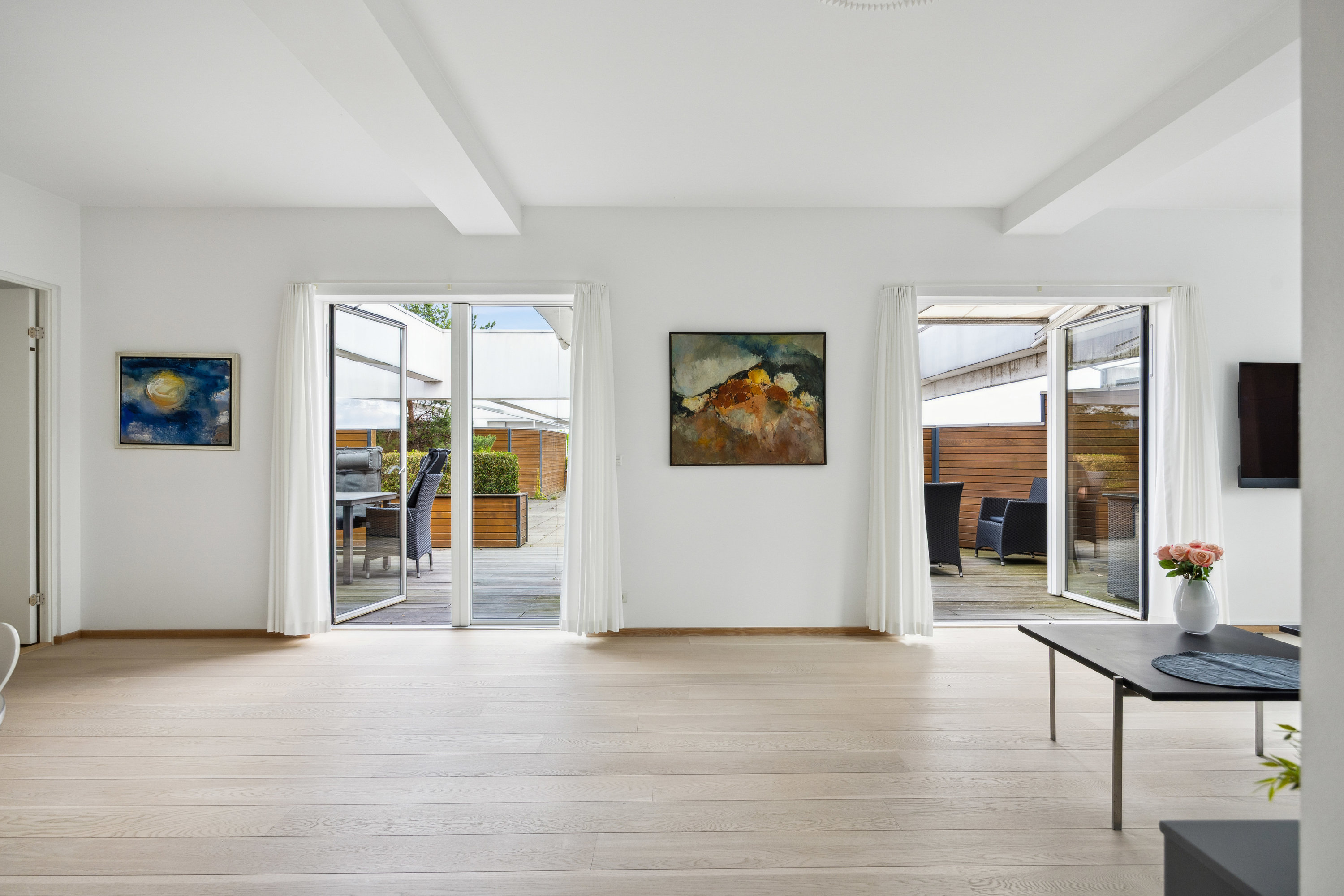 Fremhævet stue billede i fuldskærmstilstand. Billede af Gentoftegade 35, 2. 1., 2820 Gentofte