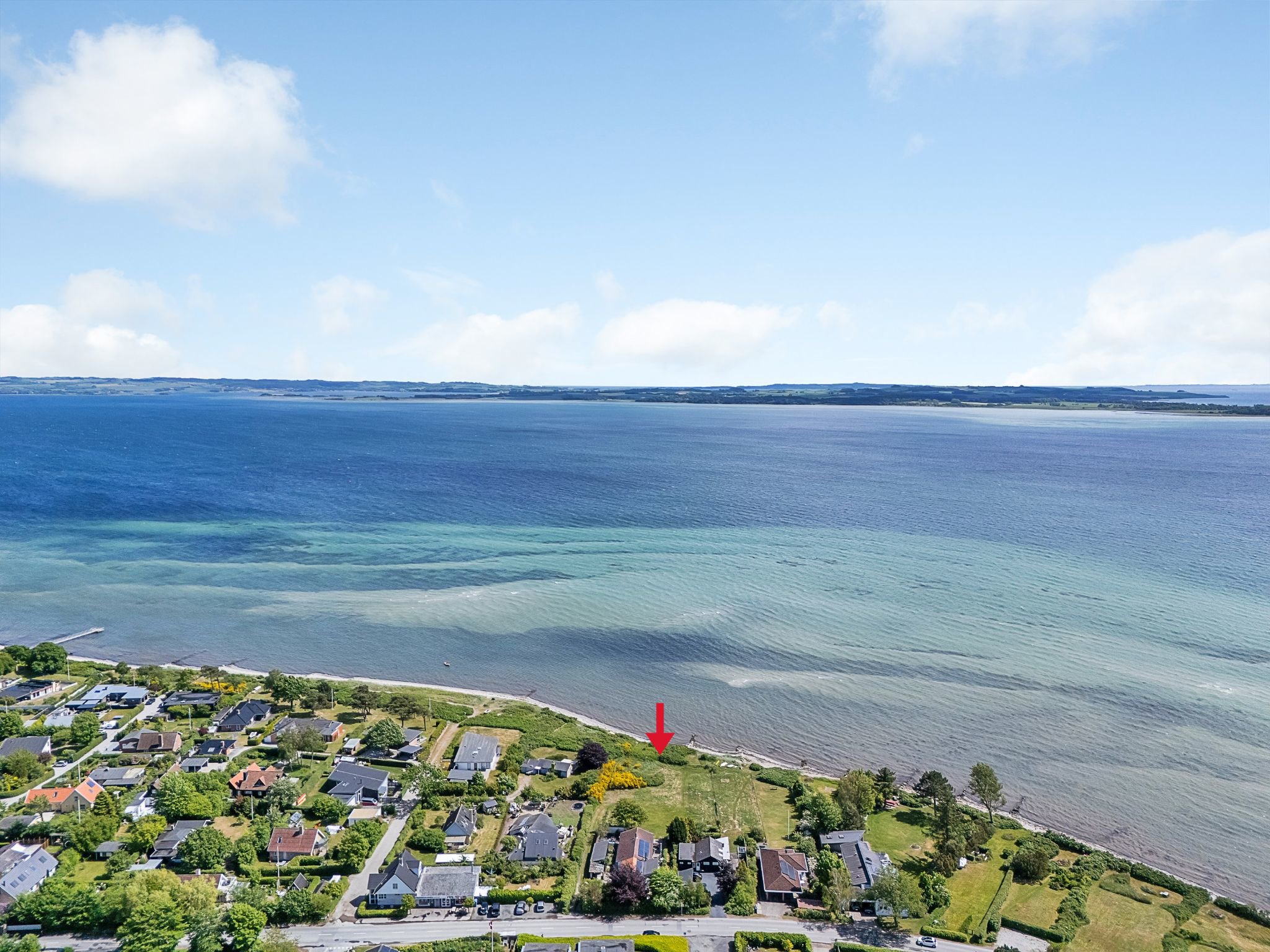 Miniaturebillede 2: luftfoto. Billede af Strandvangsvej 116, 8250 Egå