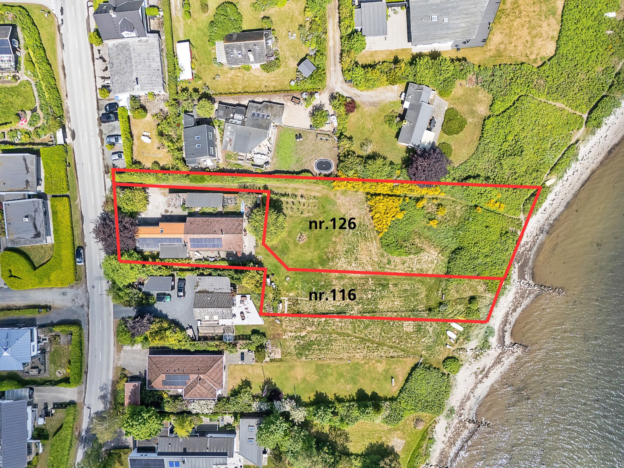 Fremhævet luftfoto billede i fuldskærmstilstand. Billede af Strandvangsvej 116, 8250 Egå