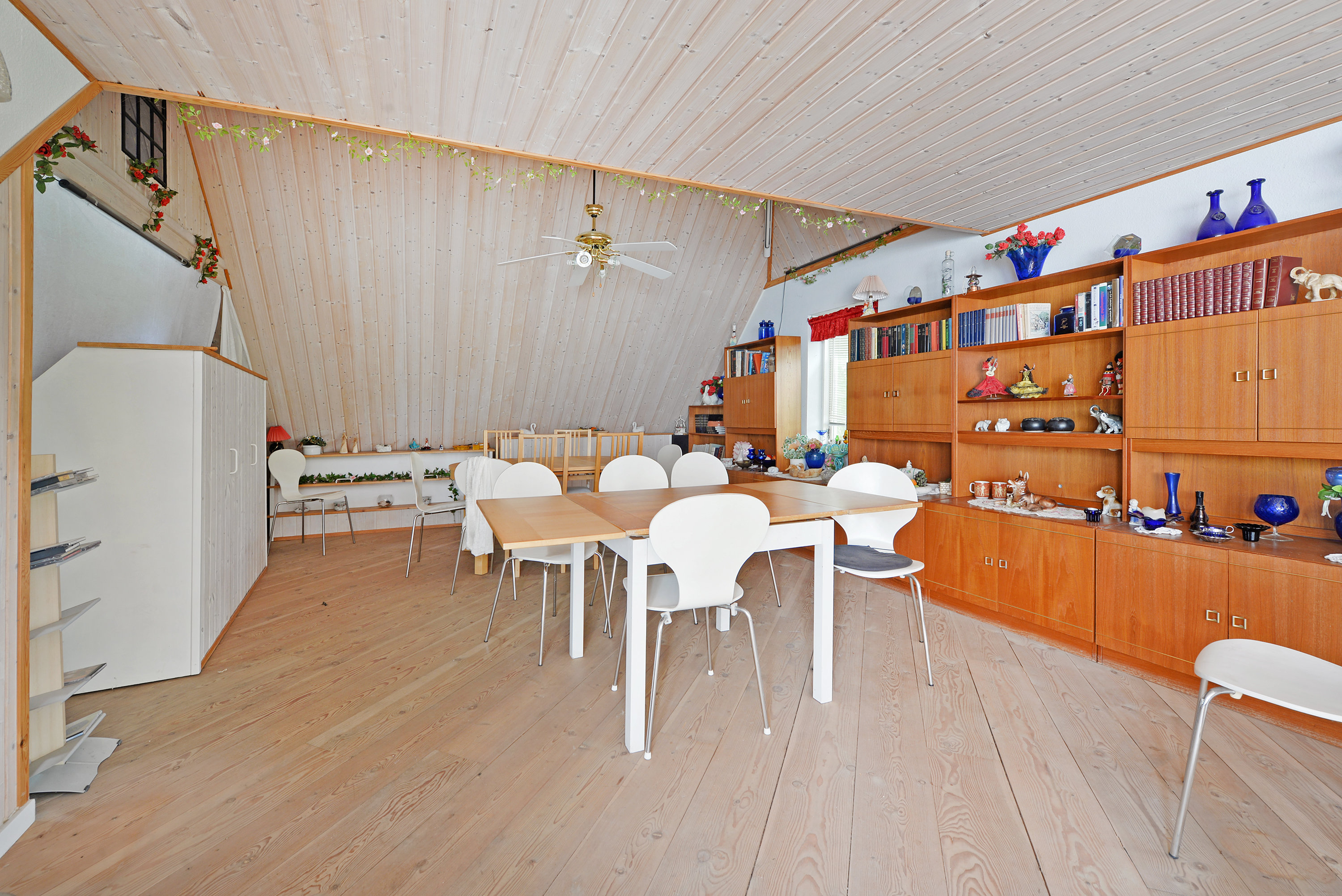 Fremhævet  billede i fuldskærmstilstand. Billede af Rugårdsvej 159, Brenderup, 5464 Brenderup Fyn