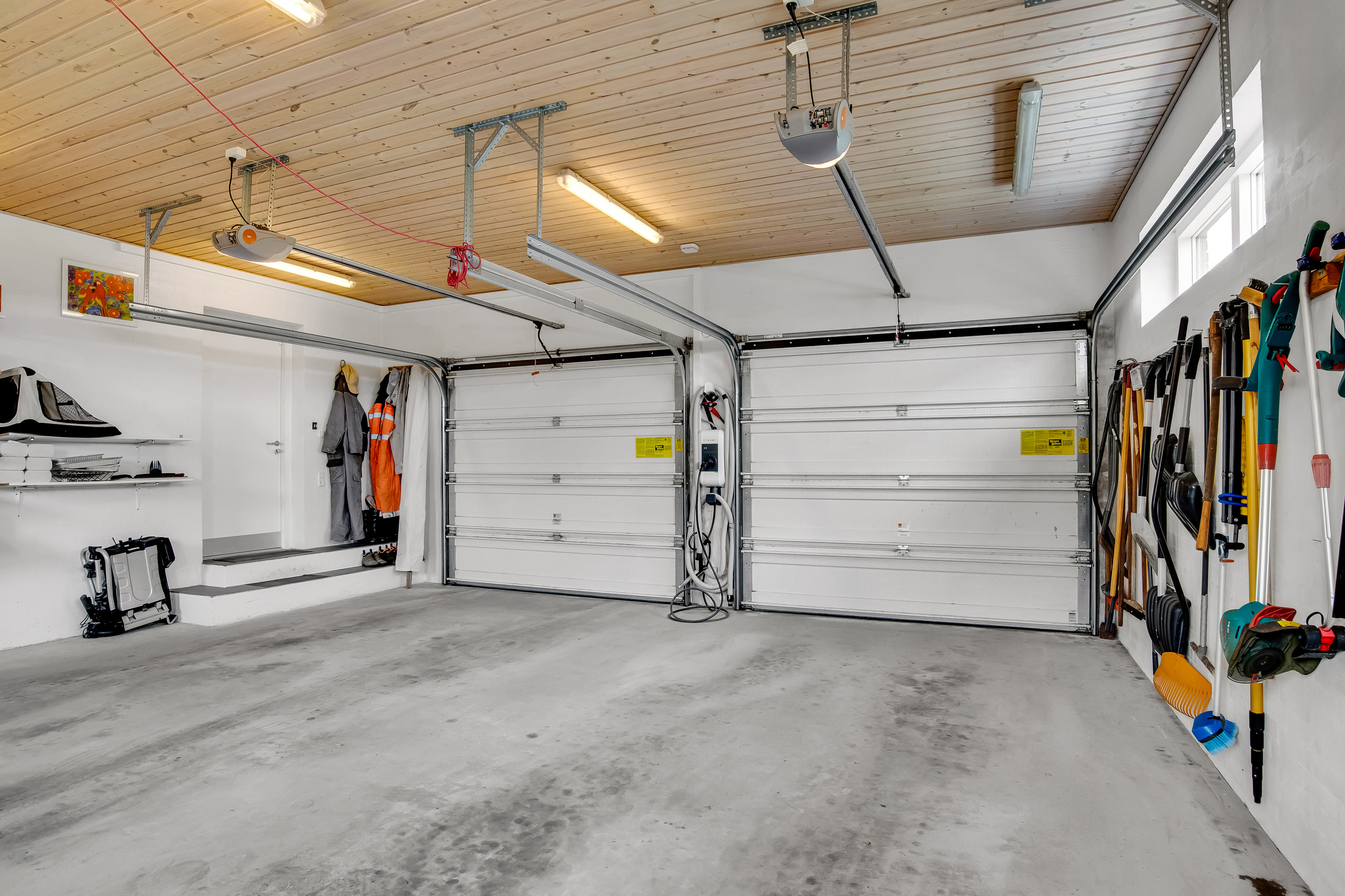 Fremhævet garage billede i fuldskærmstilstand. Billede af Kjelding Høj 34, 7600 Struer