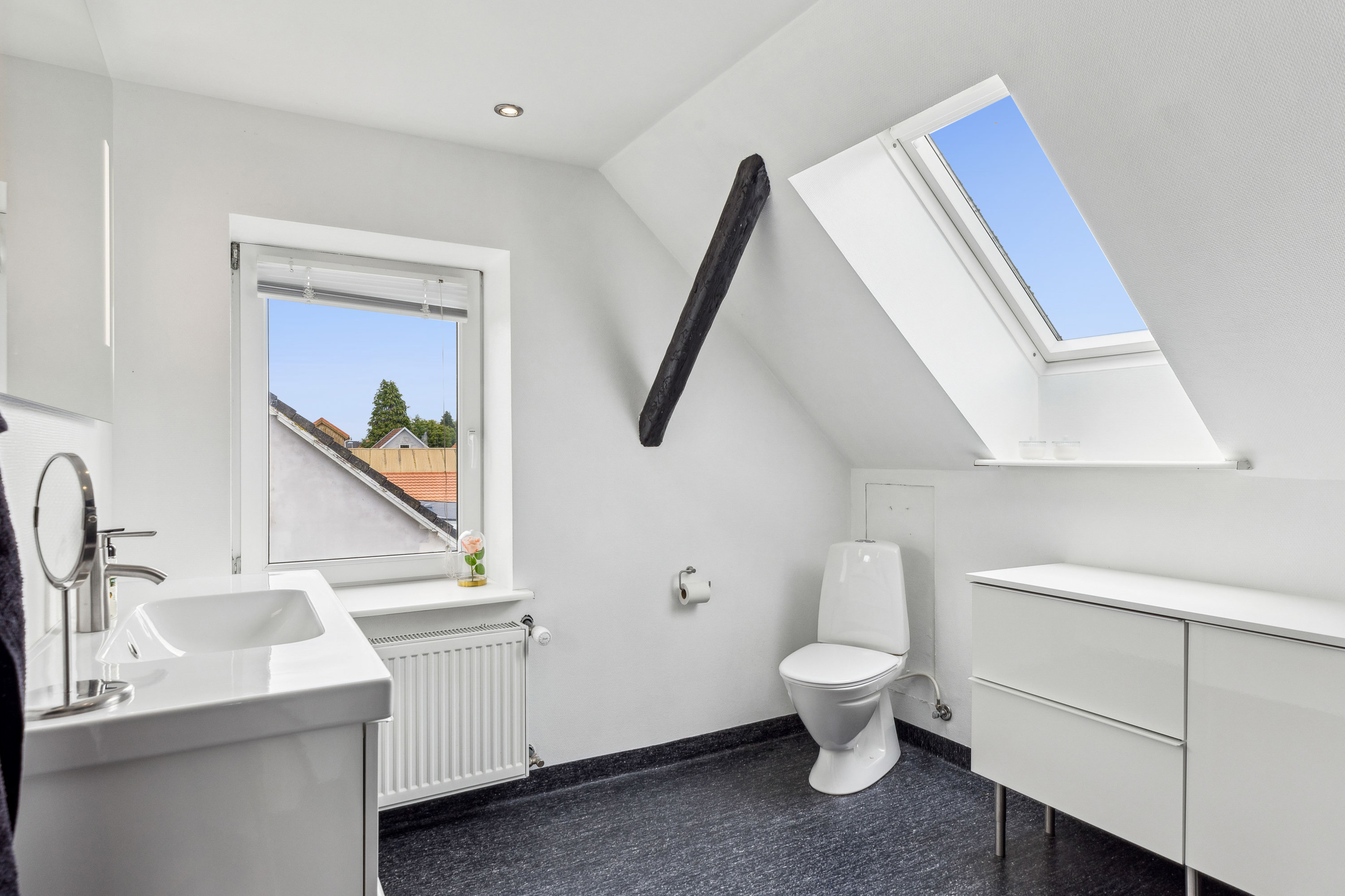 Fremhævet badeværelse billede i fuldskærmstilstand. Billede af Kværsgade 38, Kværs, 6300 Gråsten