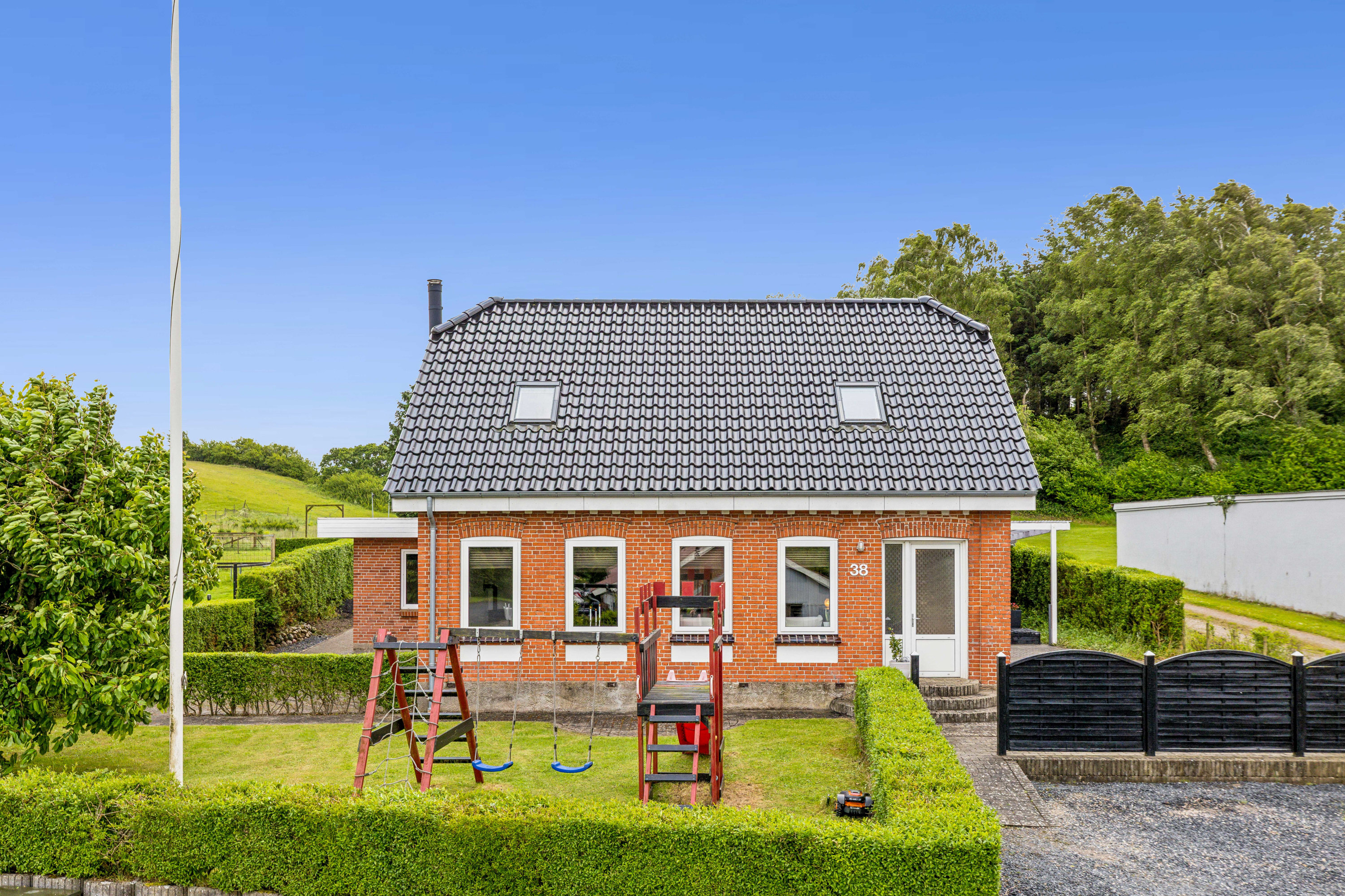 Fremhævet ejendom 1 billede i fuldskærmstilstand. Billede af Kværsgade 38, Kværs, 6300 Gråsten