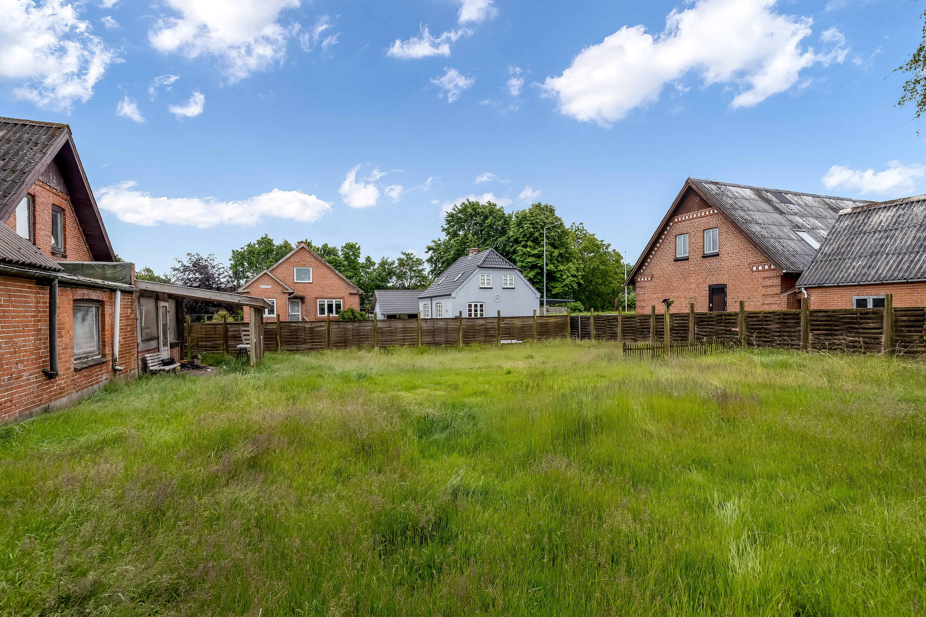Fremhævet have billede i fuldskærmstilstand. Billede af Viborgvej 225, Skave, 7500 Holstebro