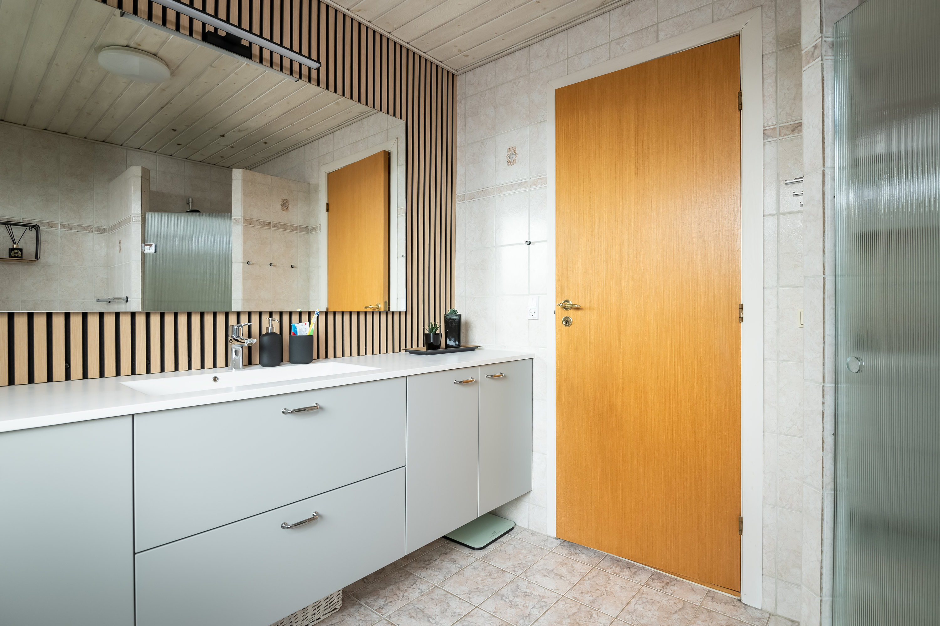 Fremhævet  billede i fuldskærmstilstand. Billede af Blomstervænget 11, 9750 Østervrå