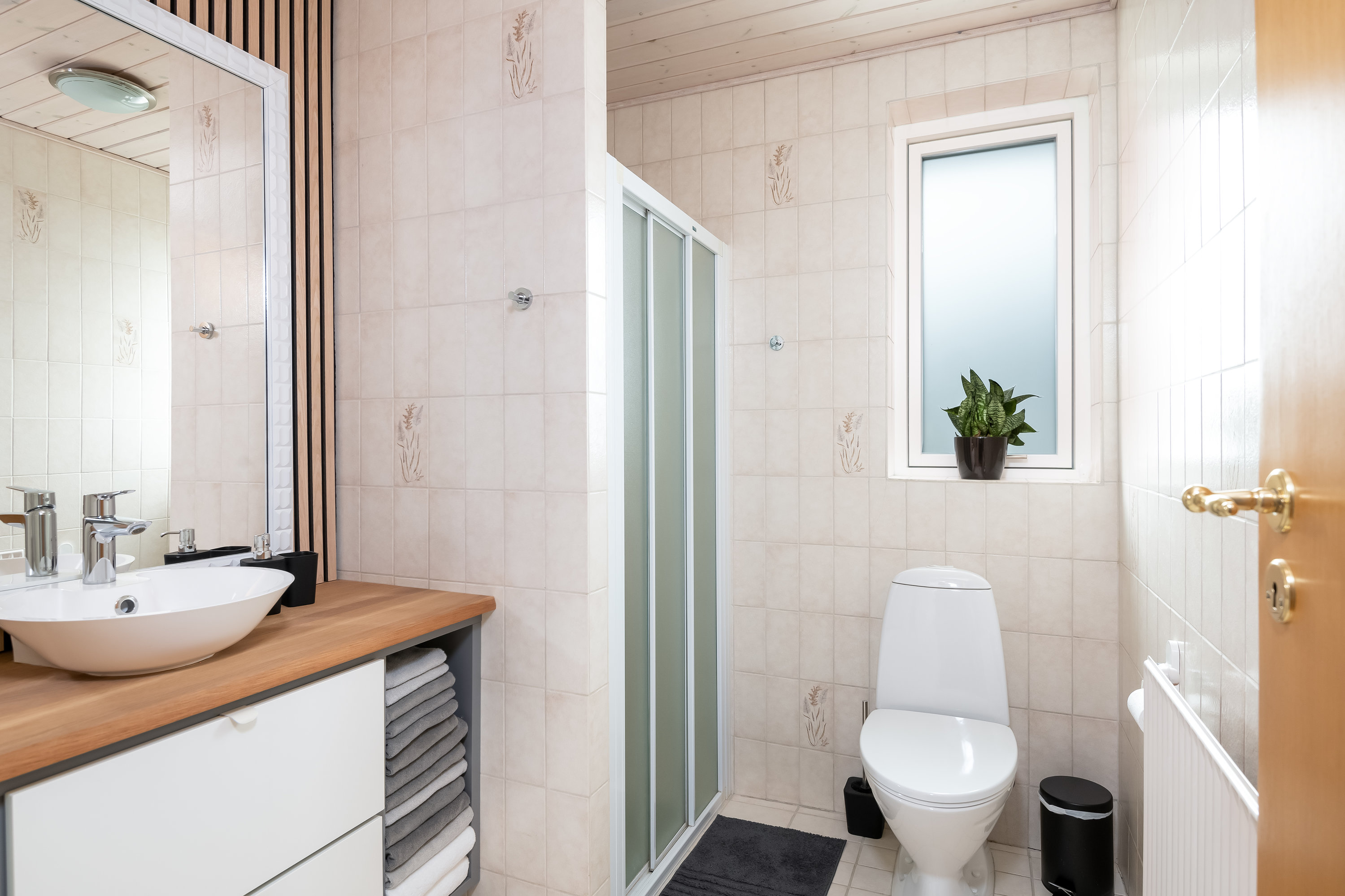 Fremhævet  billede i fuldskærmstilstand. Billede af Blomstervænget 11, 9750 Østervrå