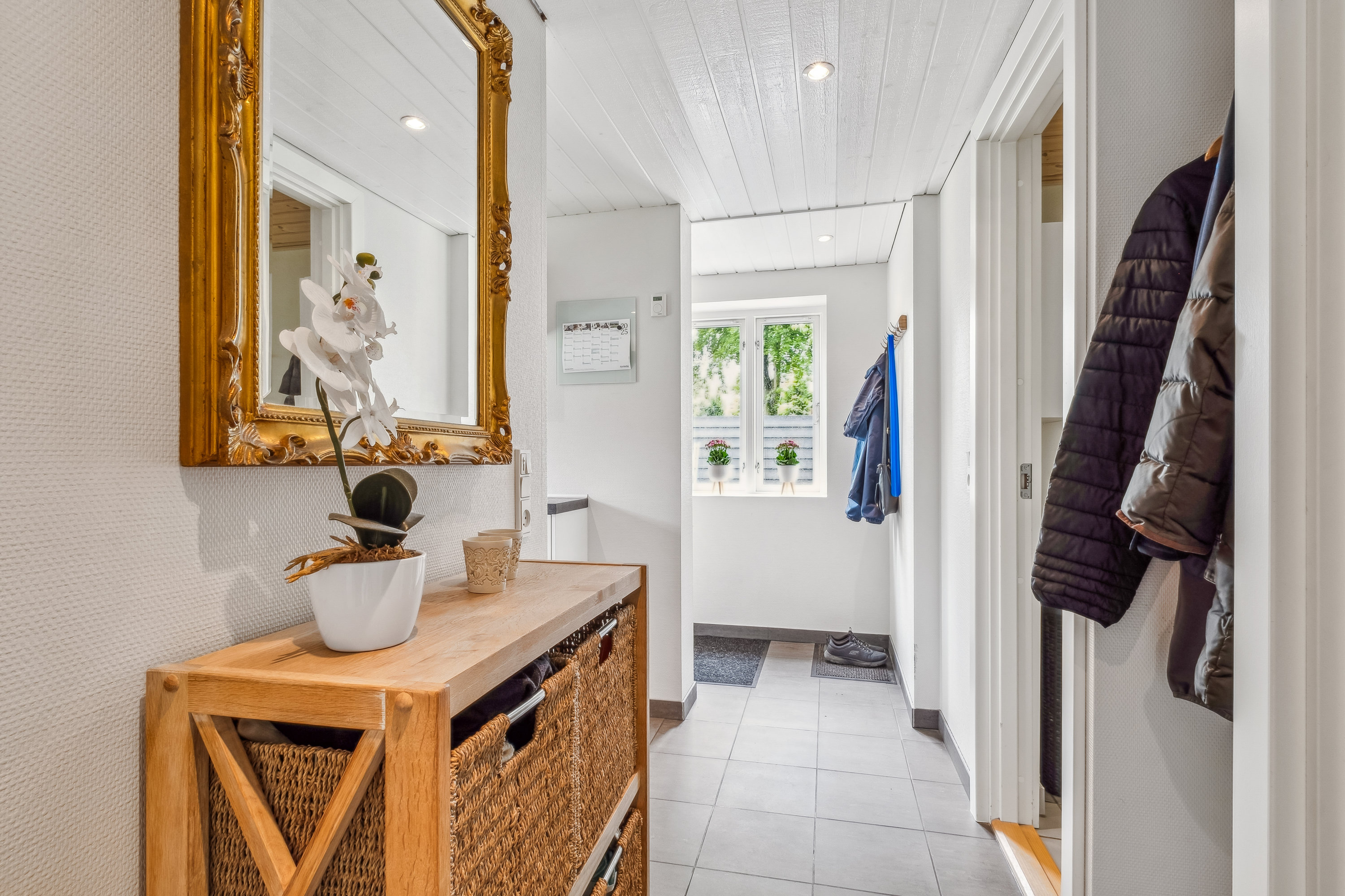 Fremhævet entre billede i fuldskærmstilstand. Billede af Finsensvej 7, Bækkelund, 8700 Horsens