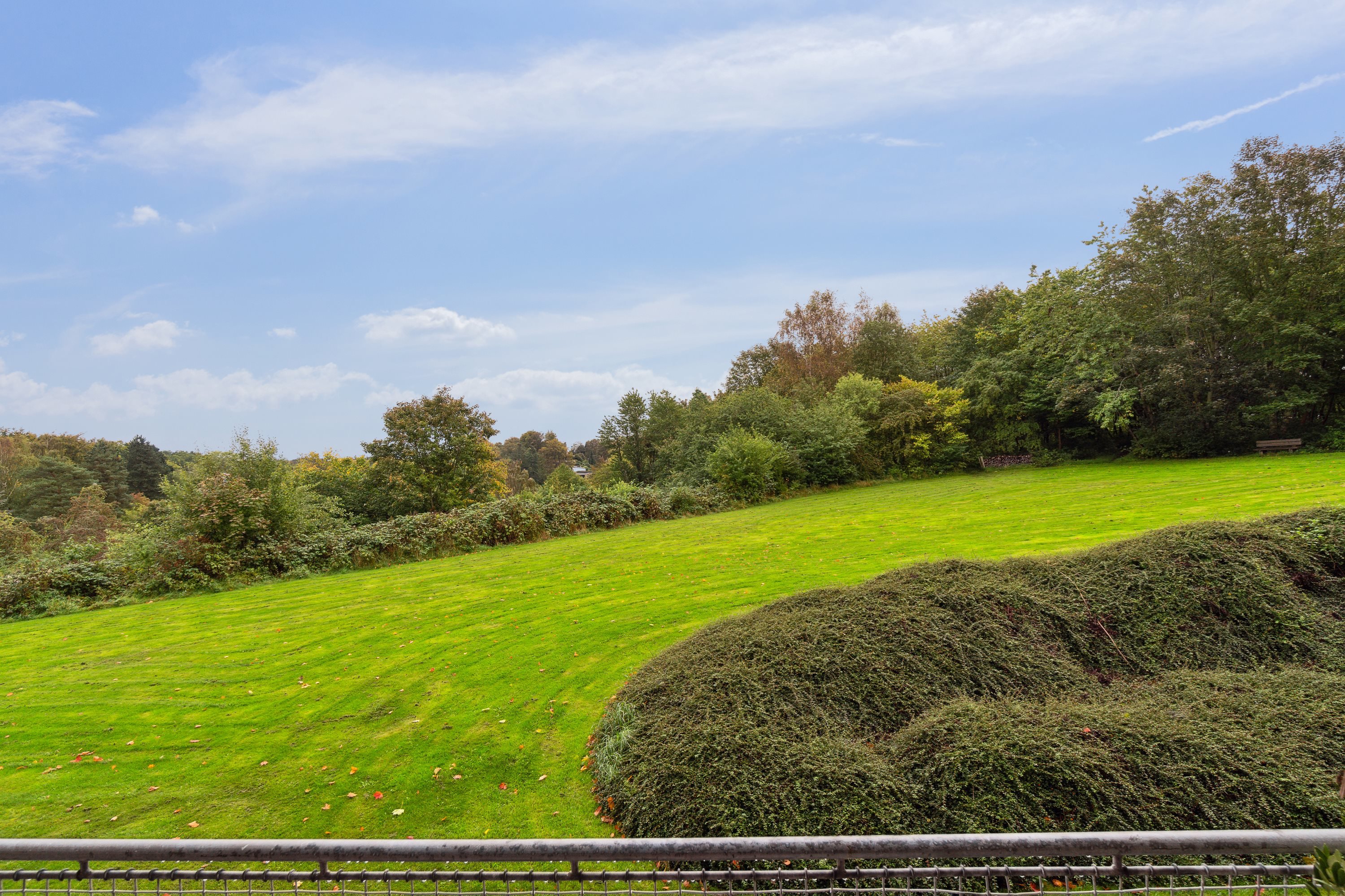 Fremhævet område billede i fuldskærmstilstand. Billede af Emiliehøj 17, st.. tv., 8270 Højbjerg