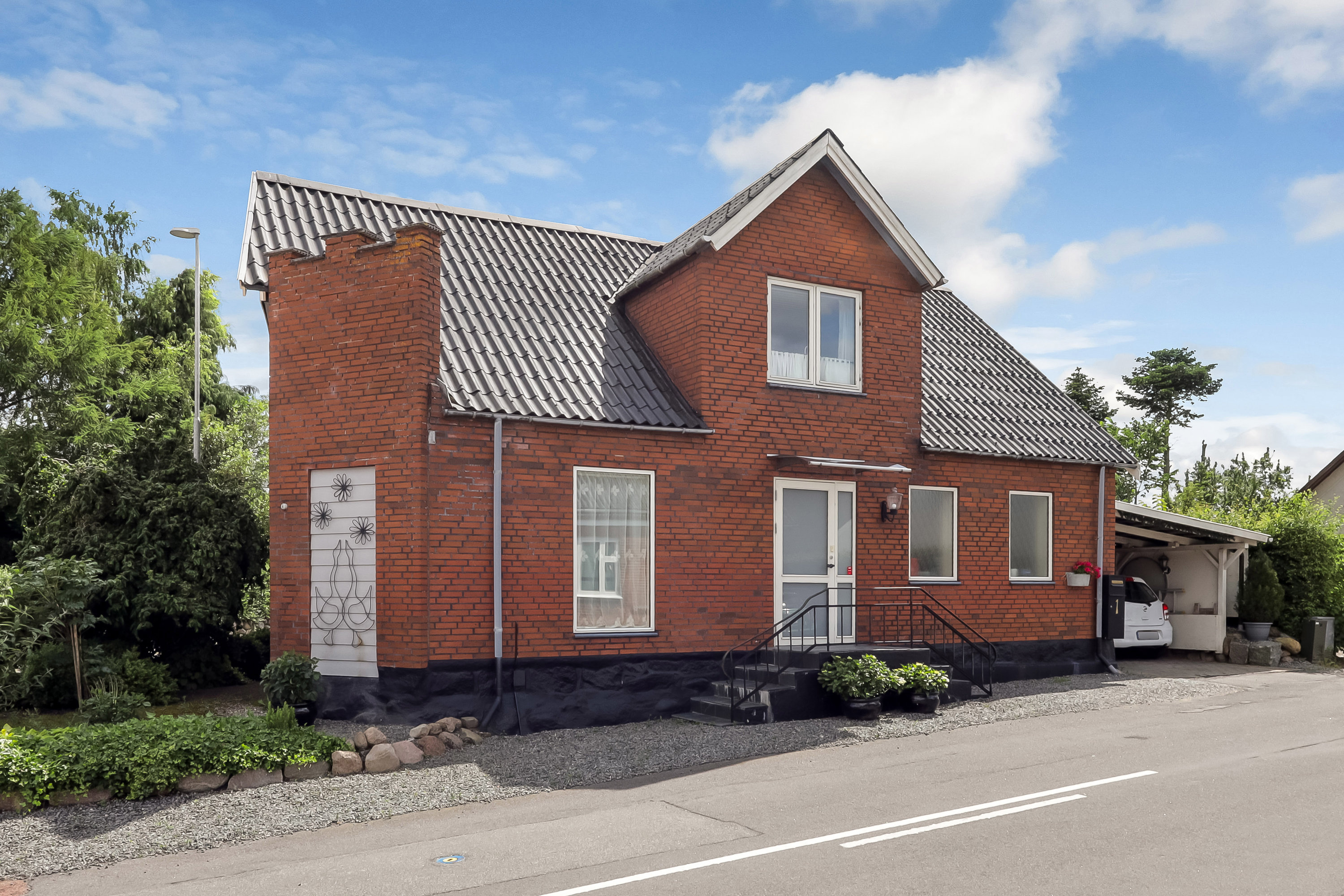 Fremhævet ejendommen billede i fuldskærmstilstand. Billede af Søndergade 1, 5884 Gudme