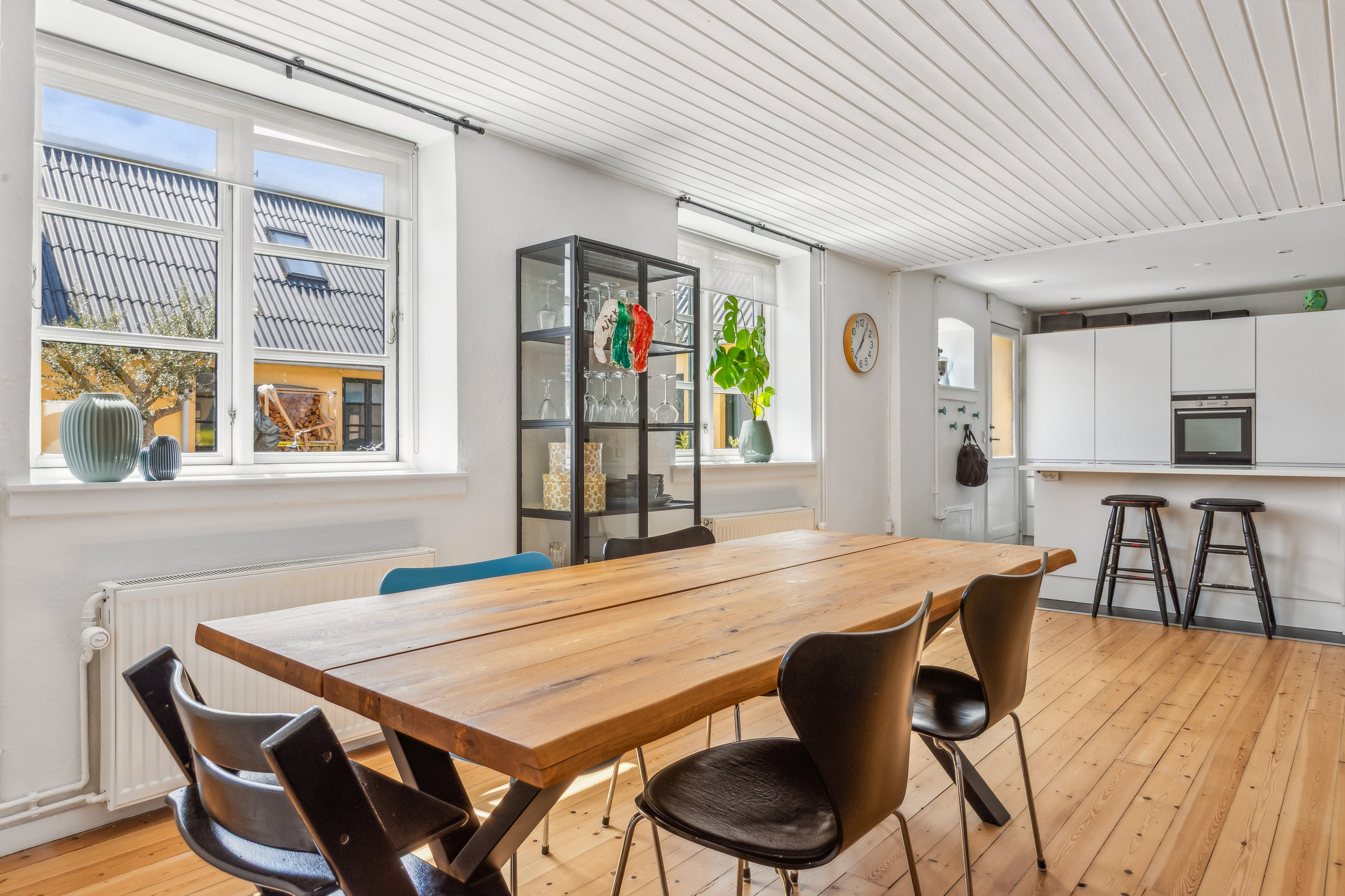 Fremhævet stue billede i fuldskærmstilstand. Billede af Søndergade 9D, 2791 Dragør