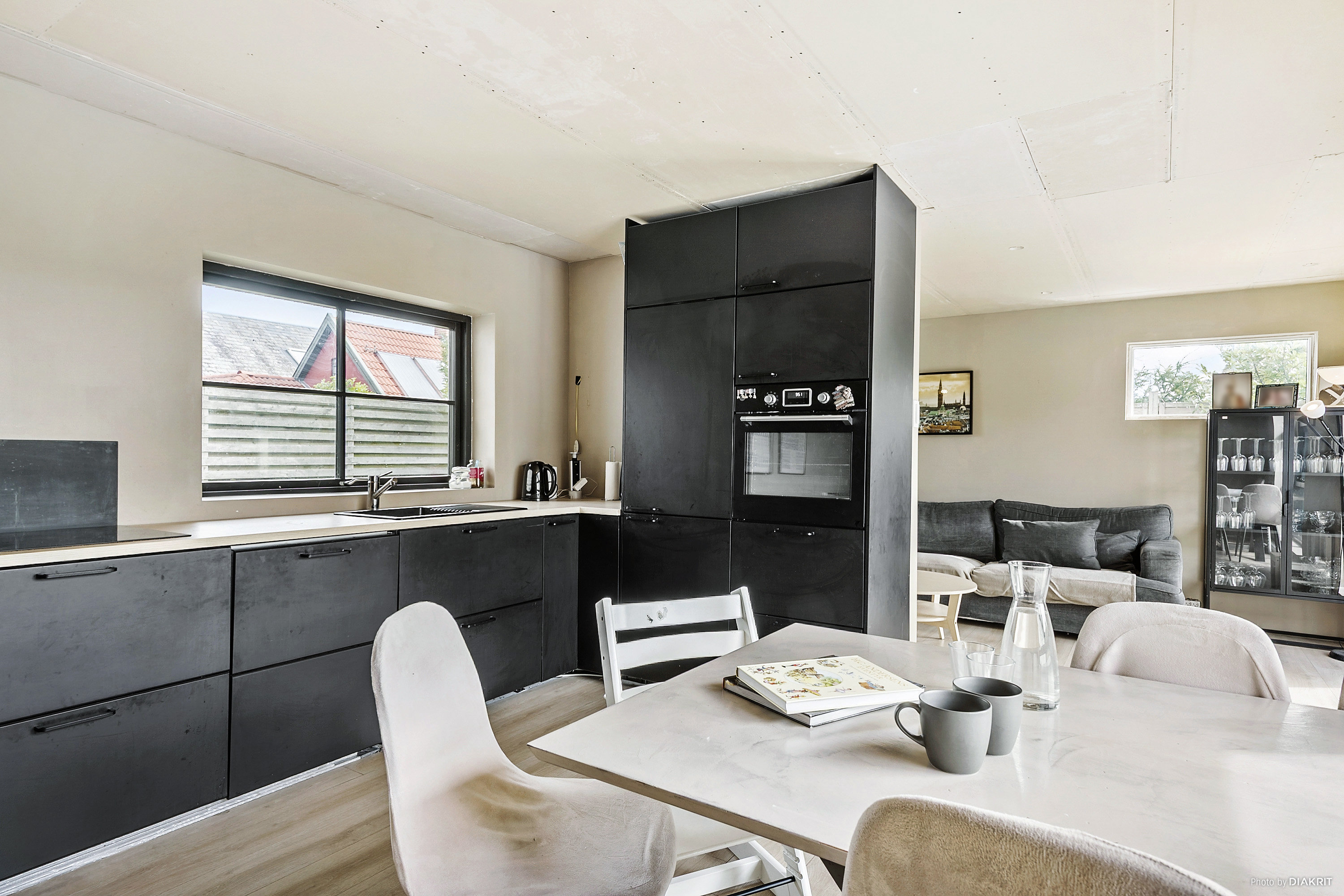 Fremhævet køkken billede i fuldskærmstilstand. Billede af Hasselvej 2, 4623 Lille Skensved