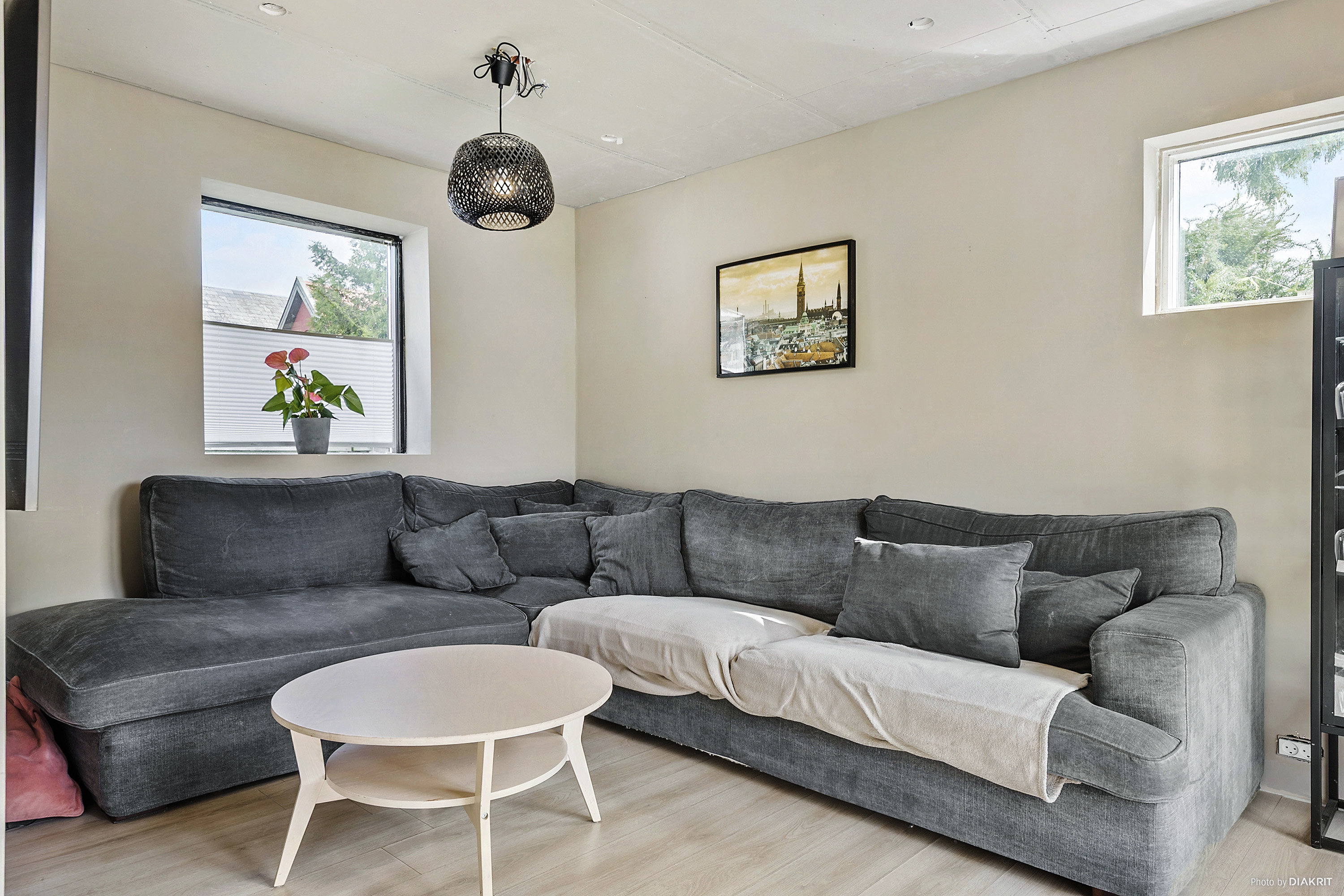 Fremhævet stue billede i fuldskærmstilstand. Billede af Hasselvej 2, 4623 Lille Skensved