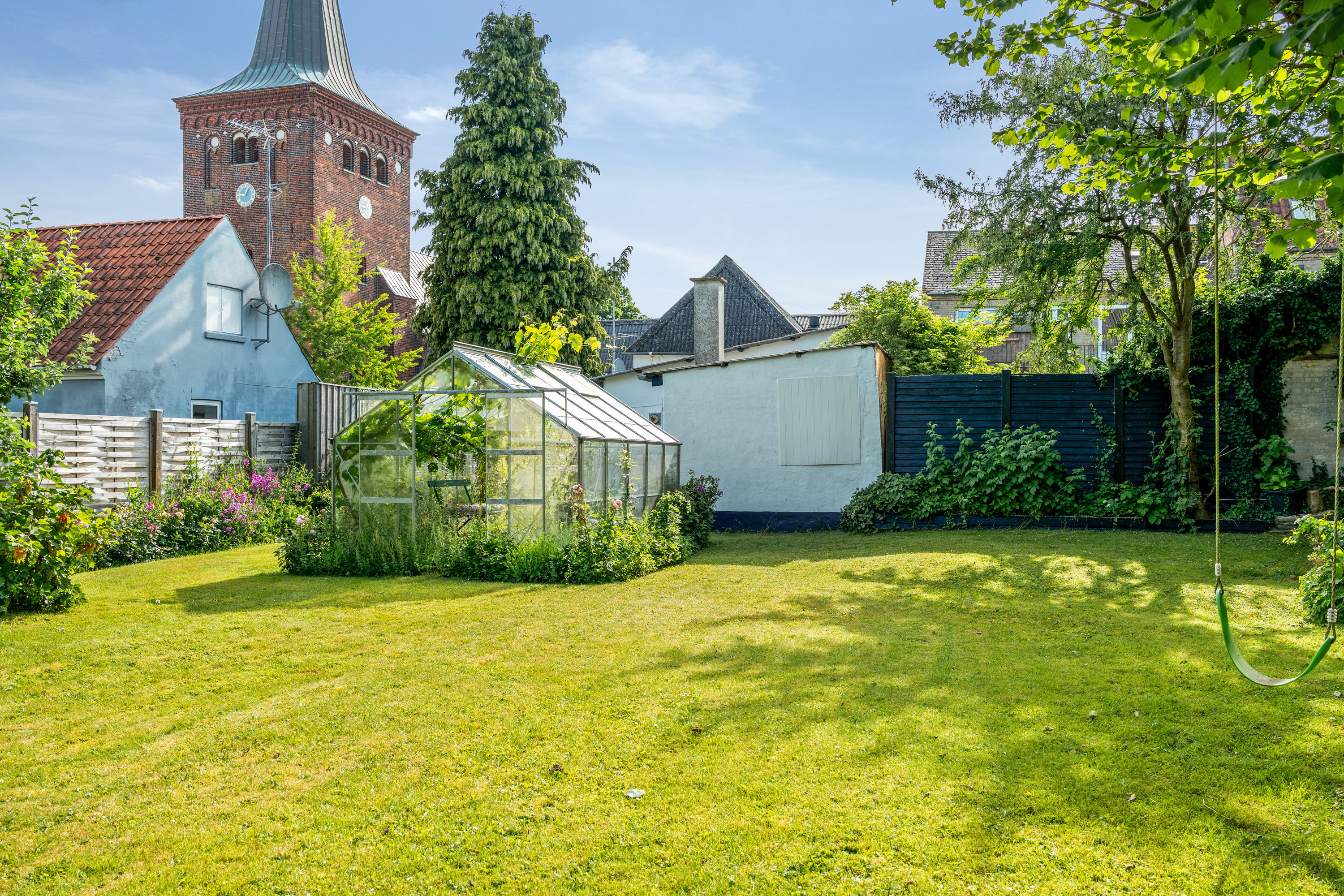 Fremhævet have billede i fuldskærmstilstand. Billede af Kirkestræde 1, 4990 Sakskøbing