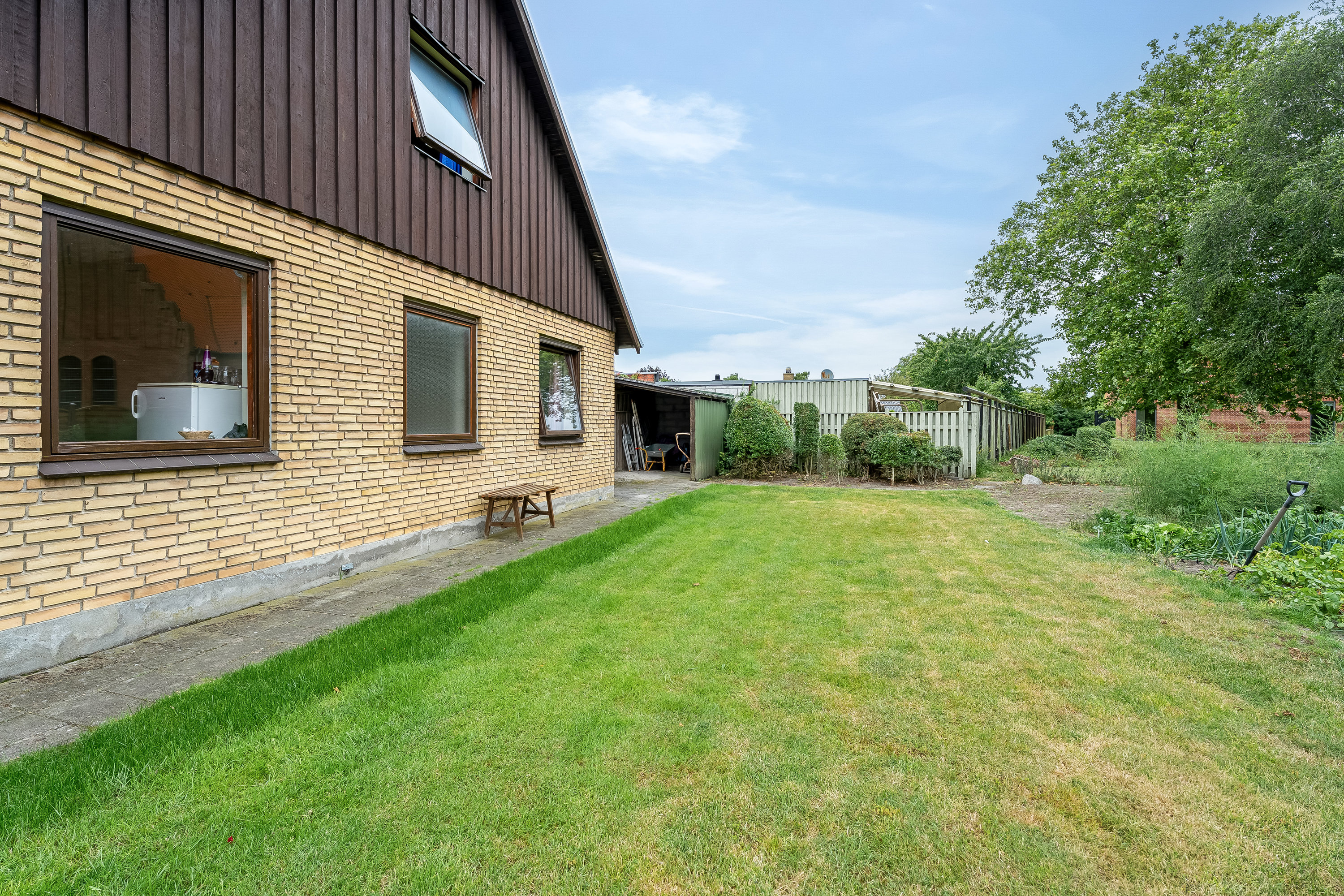 Fremhævet have billede i fuldskærmstilstand. Billede af Bresemanns Allé 67, 4900 Nakskov