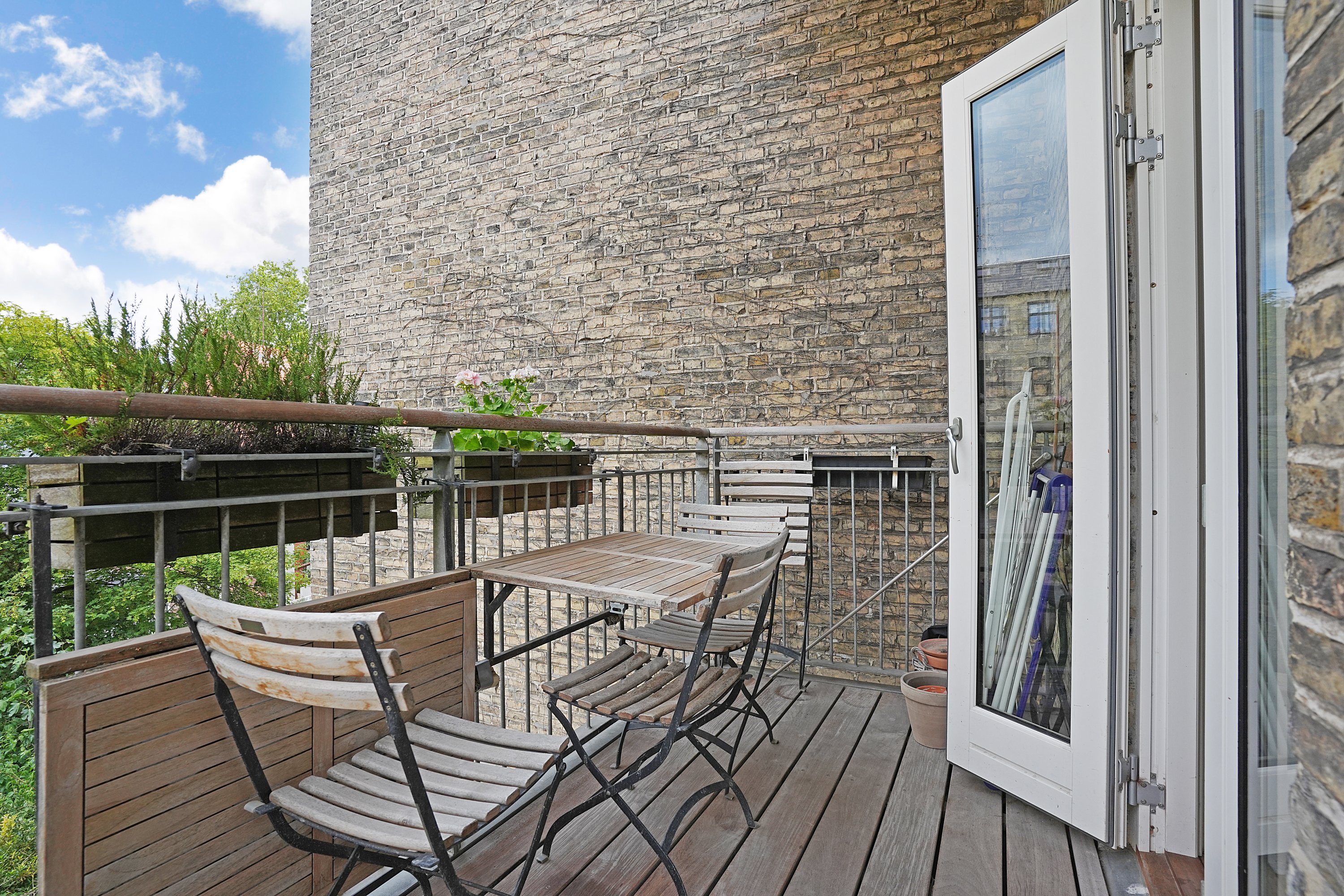 Fremhævet altan billede i fuldskærmstilstand. Billede af Holsteinsgade 7, 2., 2100 København Ø