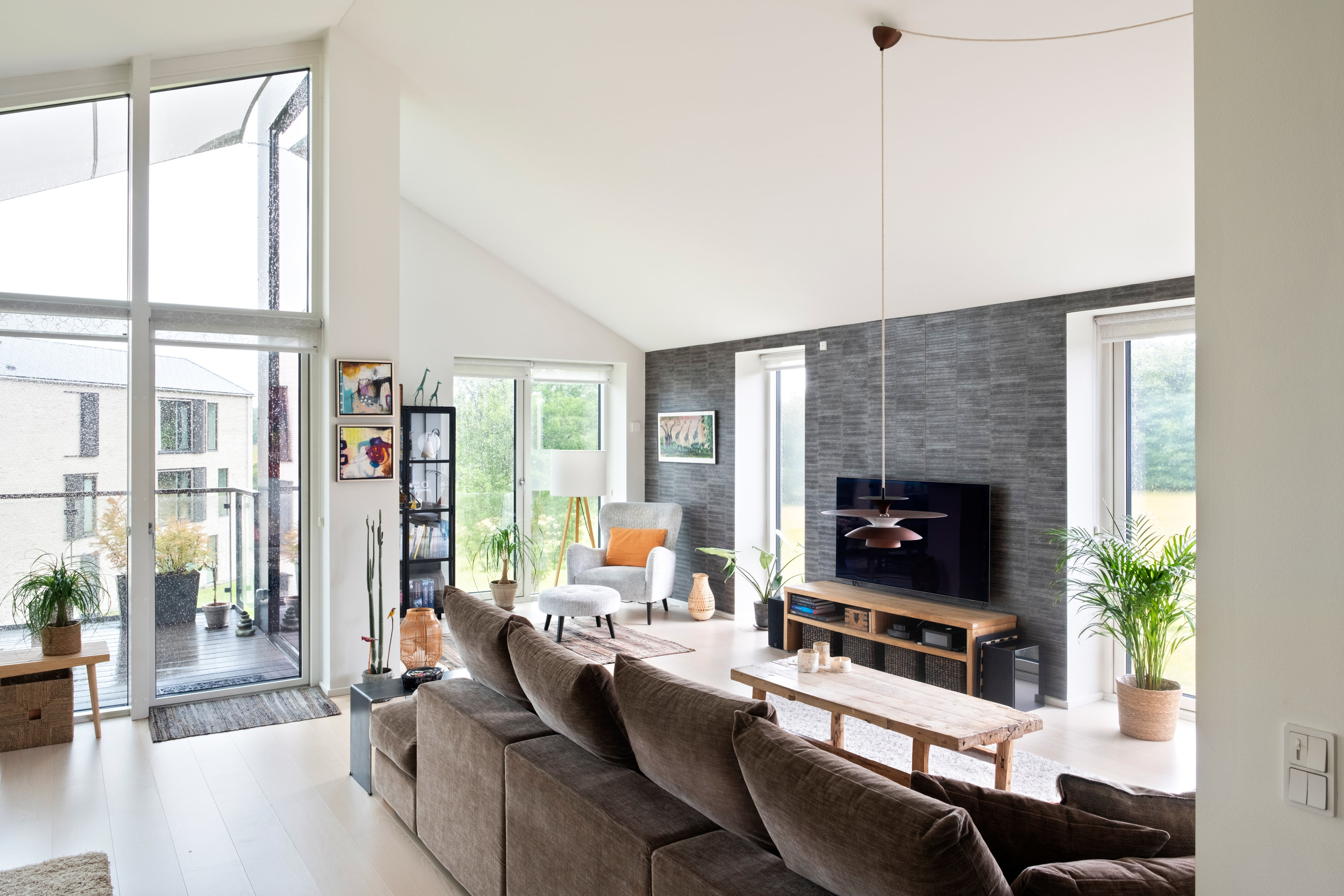 Fremhævet  billede i fuldskærmstilstand. Billede af Henrikshøj 10, 2. 1., 2950 Vedbæk