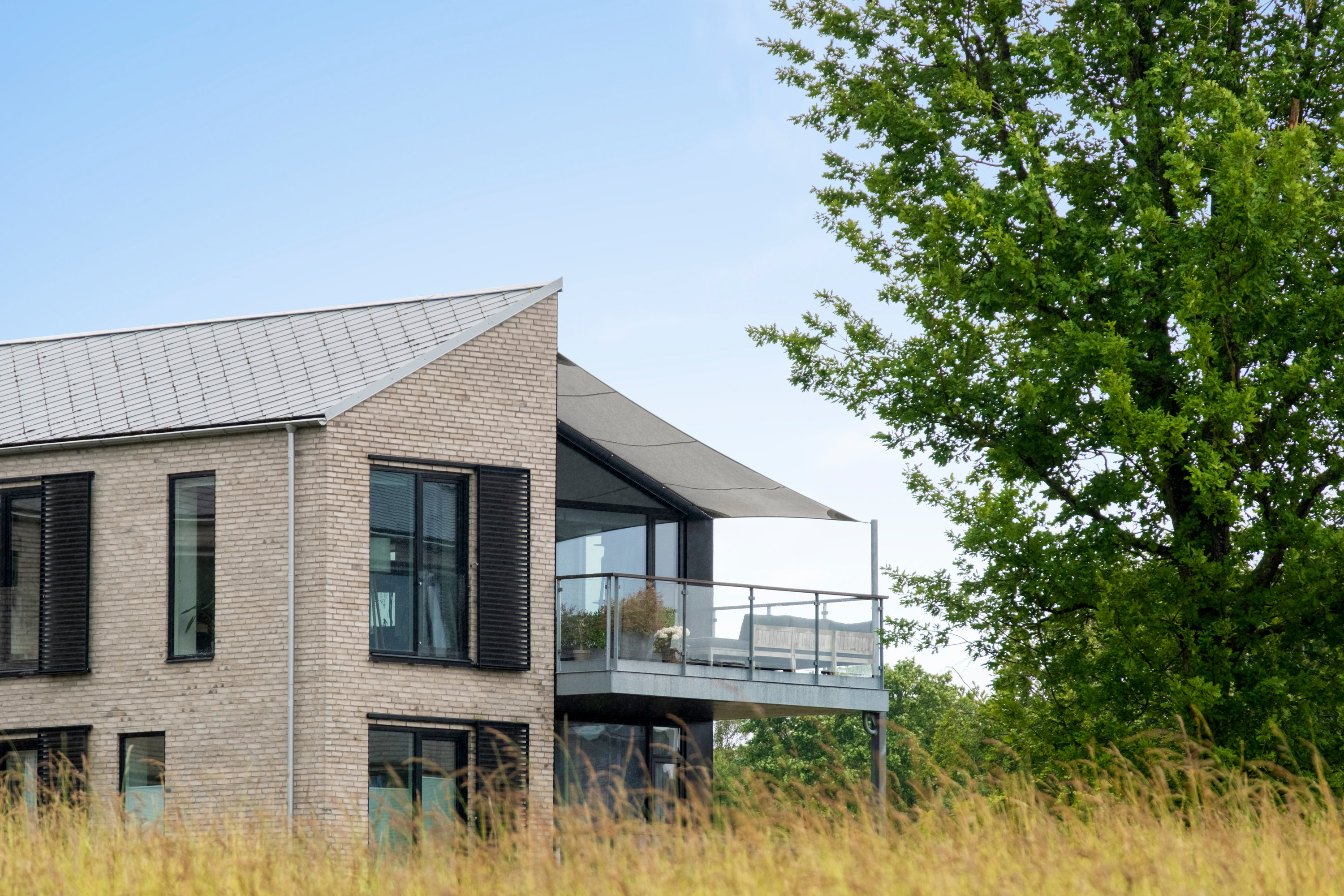 Fremhævet  billede i fuldskærmstilstand. Billede af Henrikshøj 10, 2. 1., 2950 Vedbæk