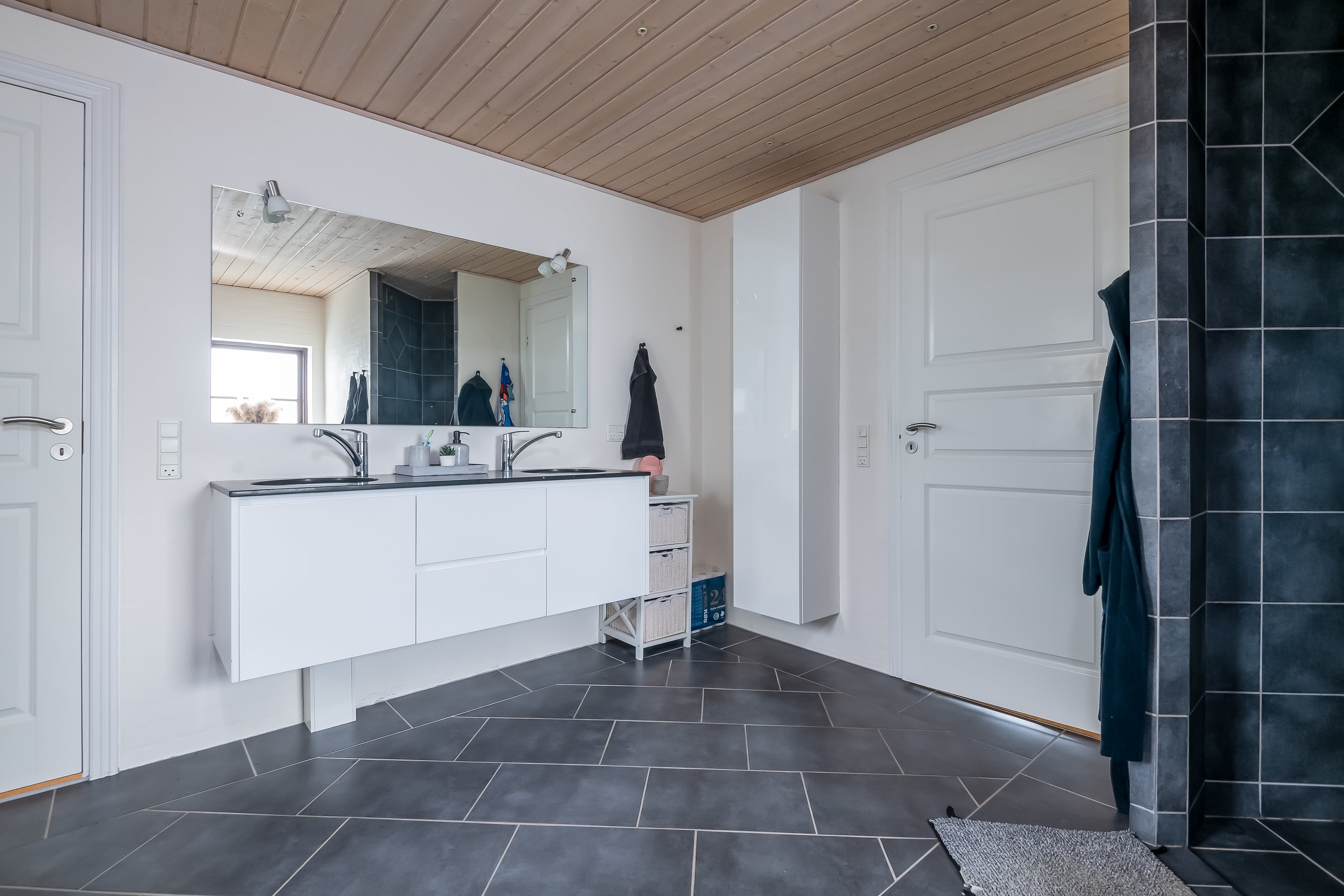 Fremhævet  billede i fuldskærmstilstand. Billede af Nygade 5, 9750 Østervrå