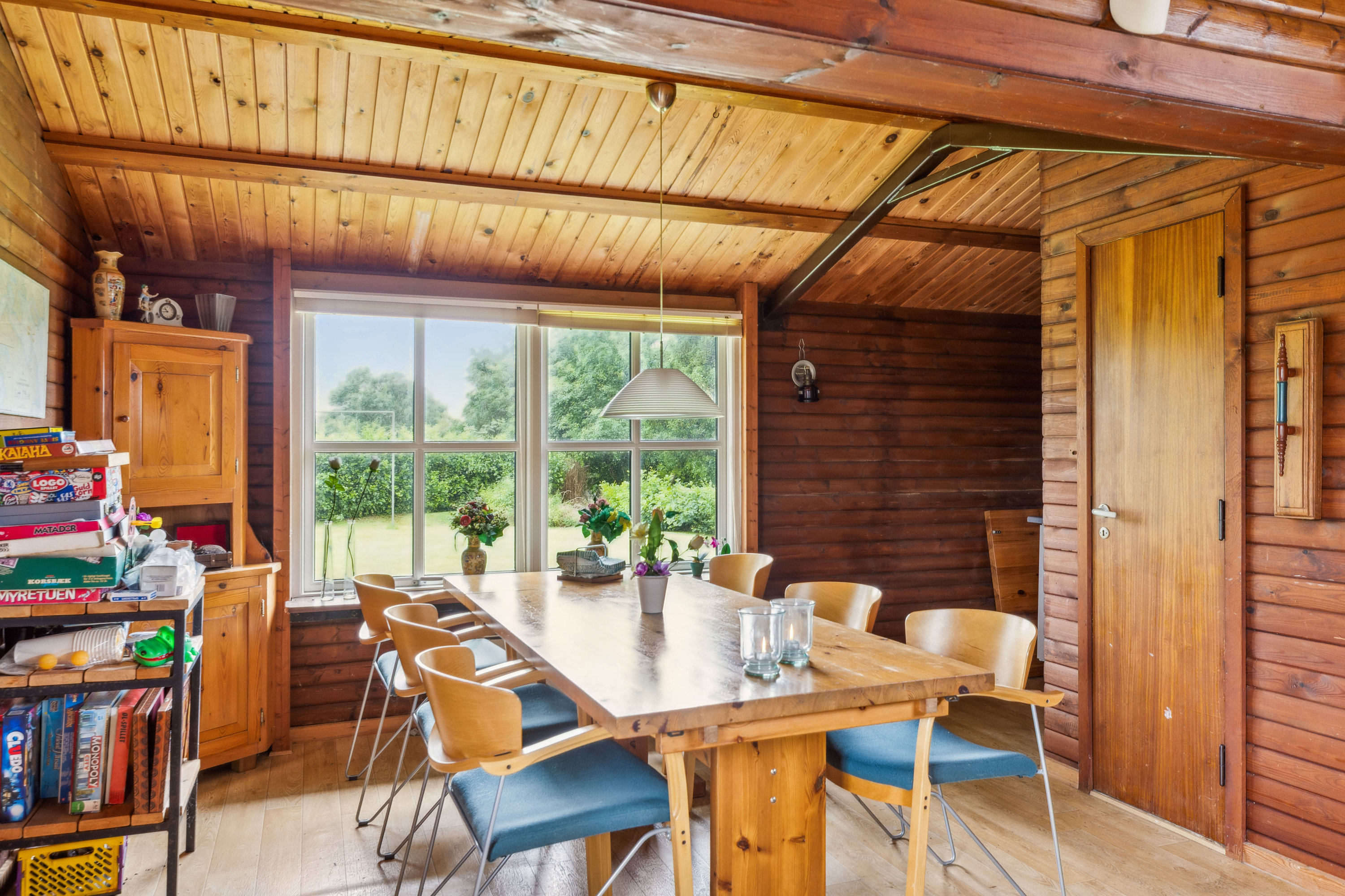 Fremhævet stue billede i fuldskærmstilstand. Billede af Østerbyvej 66, Østerby, 6470 Sydals