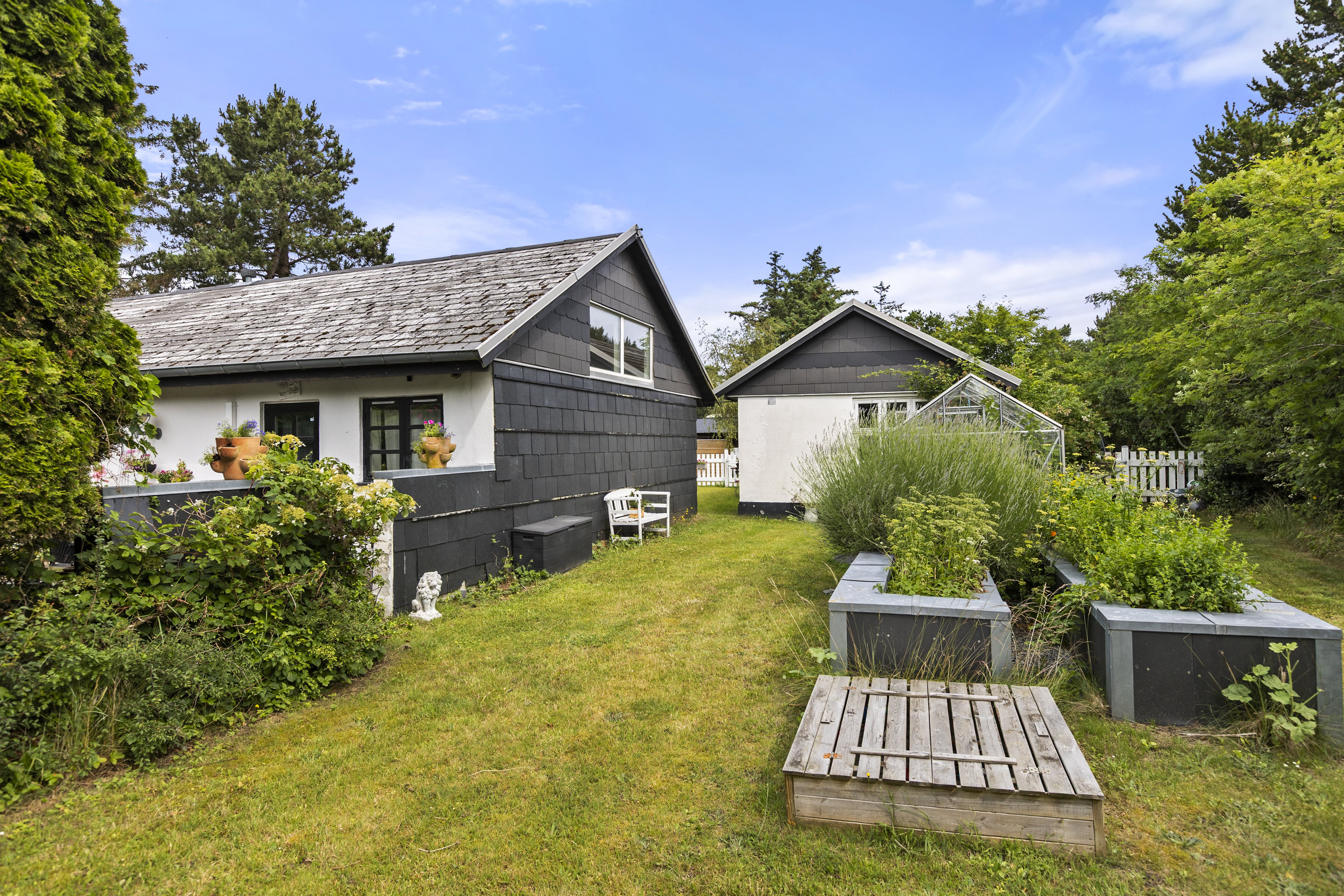 Fremhævet have billede i fuldskærmstilstand. Billede af Asgers Lyng 16, Overby Lyng, 4583 Sjællands Odde