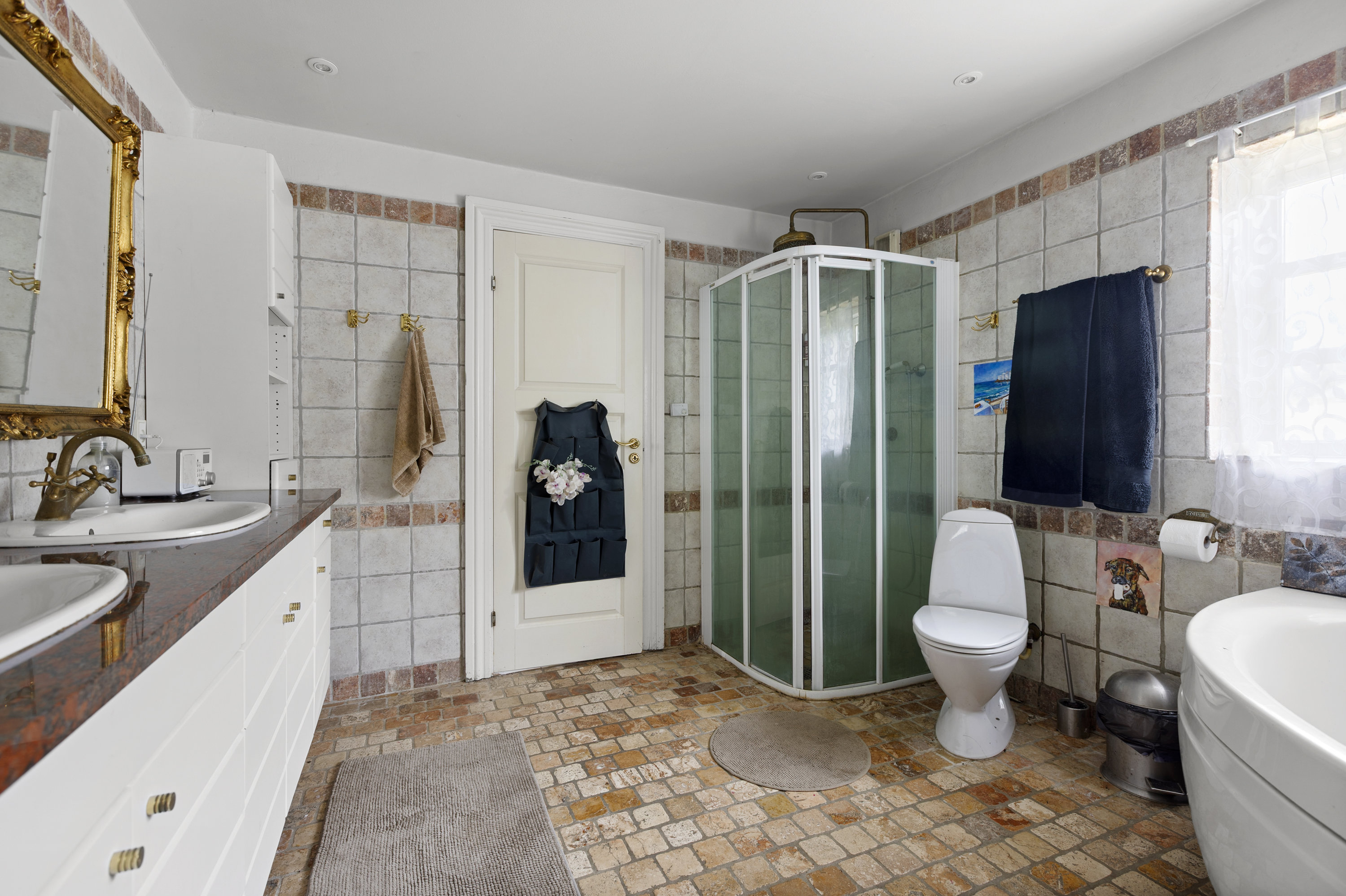 Fremhævet badeværelse billede i fuldskærmstilstand. Billede af Asgers Lyng 16, Overby Lyng, 4583 Sjællands Odde