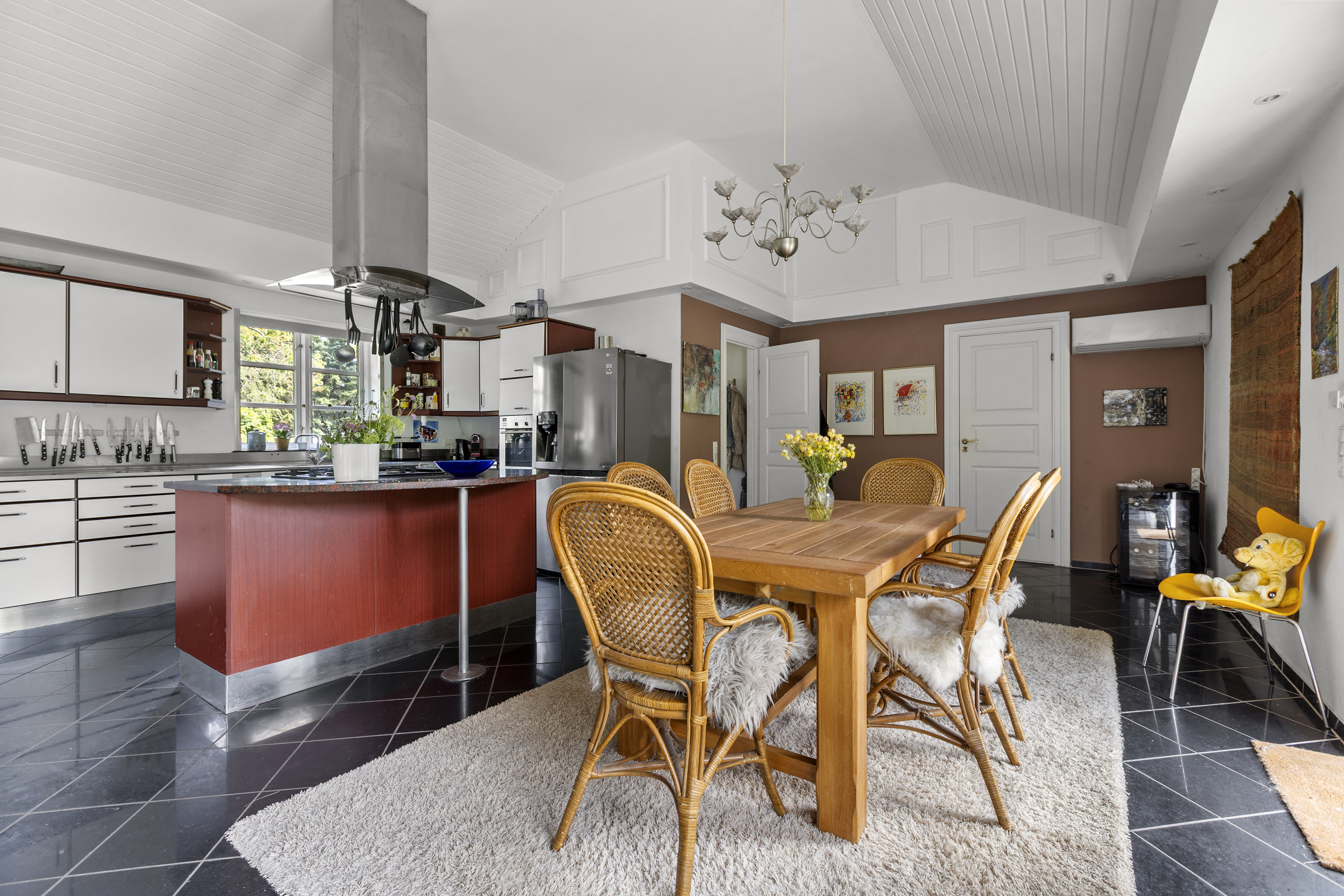 Fremhævet stue billede i fuldskærmstilstand. Billede af Asgers Lyng 16, Overby Lyng, 4583 Sjællands Odde