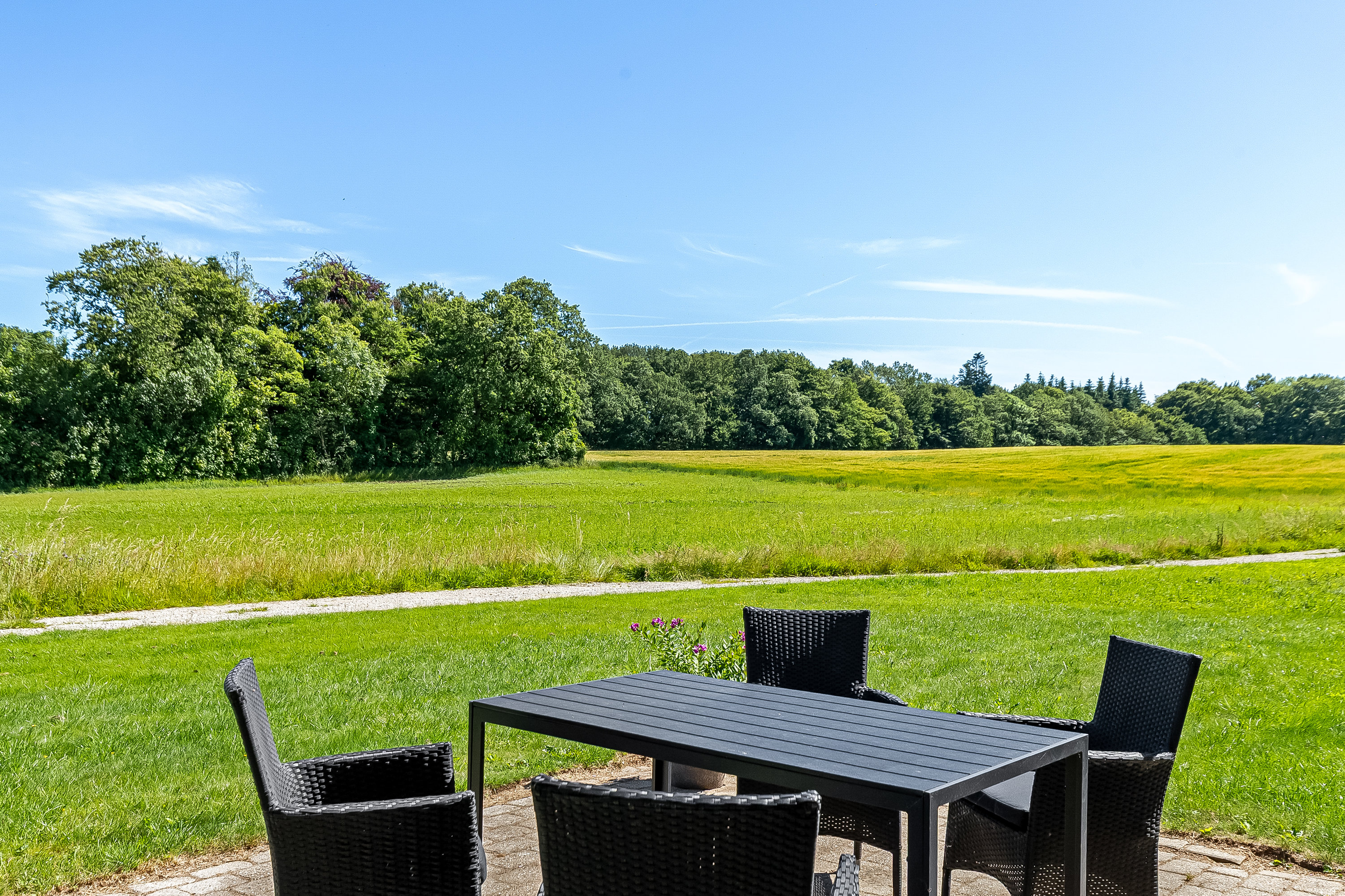 Fremhævet udsigt billede i fuldskærmstilstand. Billede af Åstorpvej 53, 6093 Sjølund