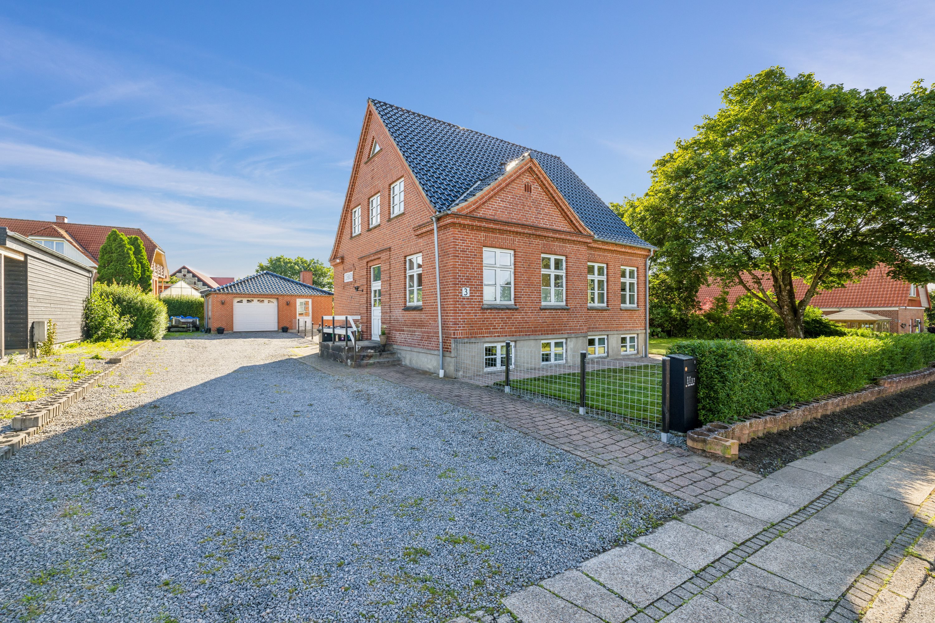 Fremhævet  billede i fuldskærmstilstand. Billede af Stationen 3, Vejrumbro, 8830 Tjele